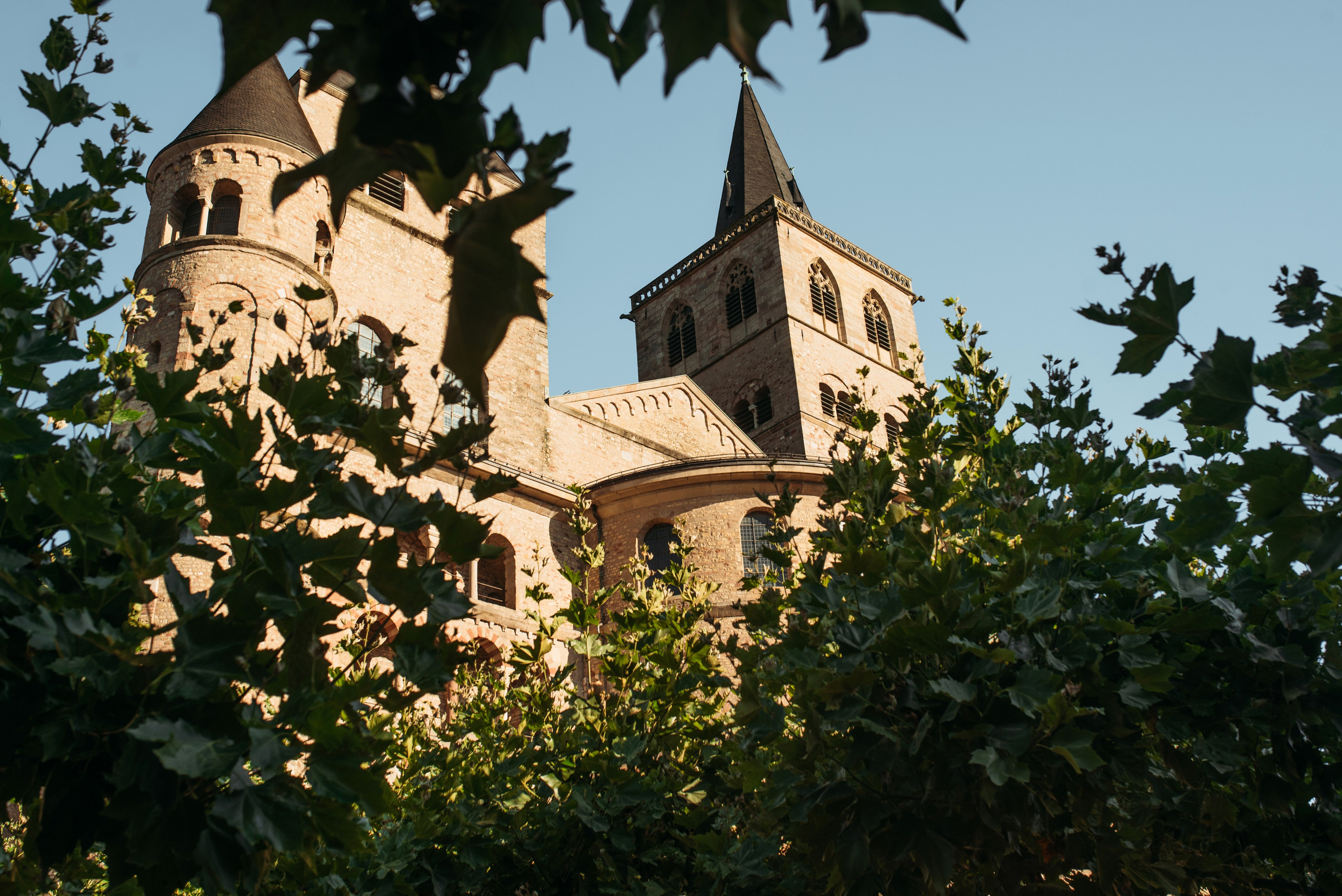 Trier. Familien- und Hochzeitsfotografin. Ich arbeite in Koblenz und Rheinlan