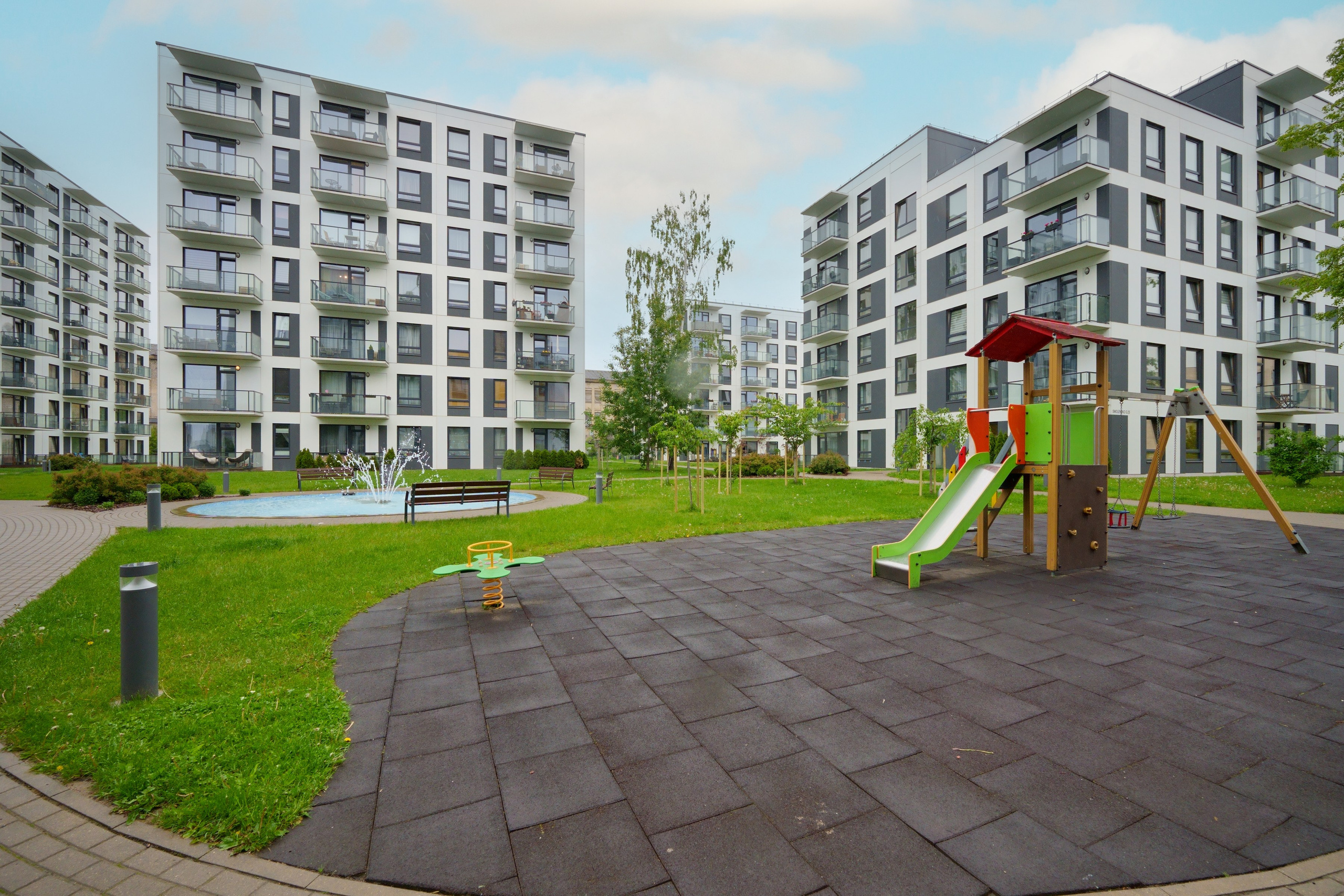 Smolenskio g. 35. Elina Sapiega fotografė Vilniuje