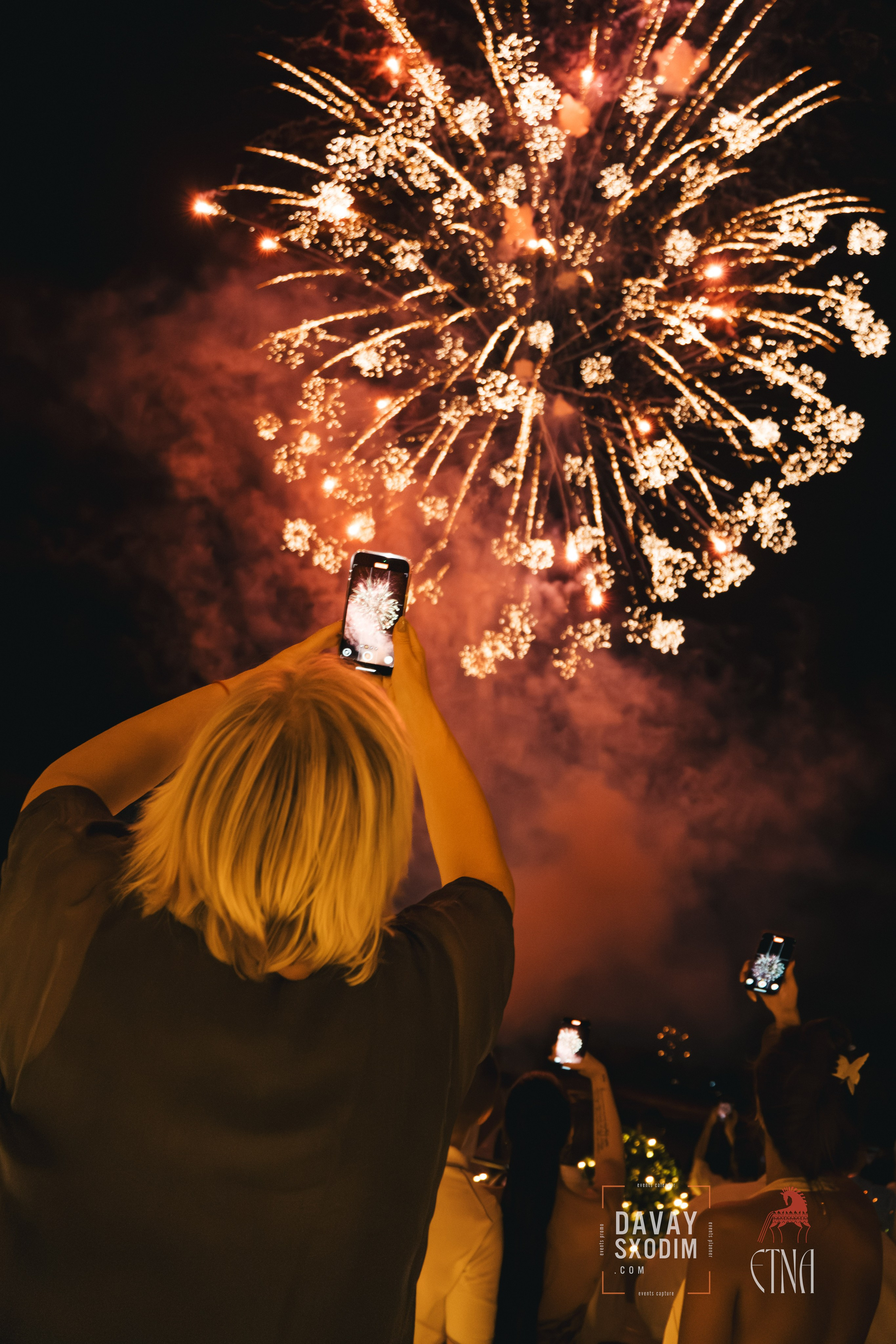 Новогодняя вечеринка | Фоторепортаж | Афиша | DAVAYSXODIM.com PHUKET. АФИША|ФОТОРЕПОРТАЖИ|ИВЕНТЫ|ПХУКЕТ