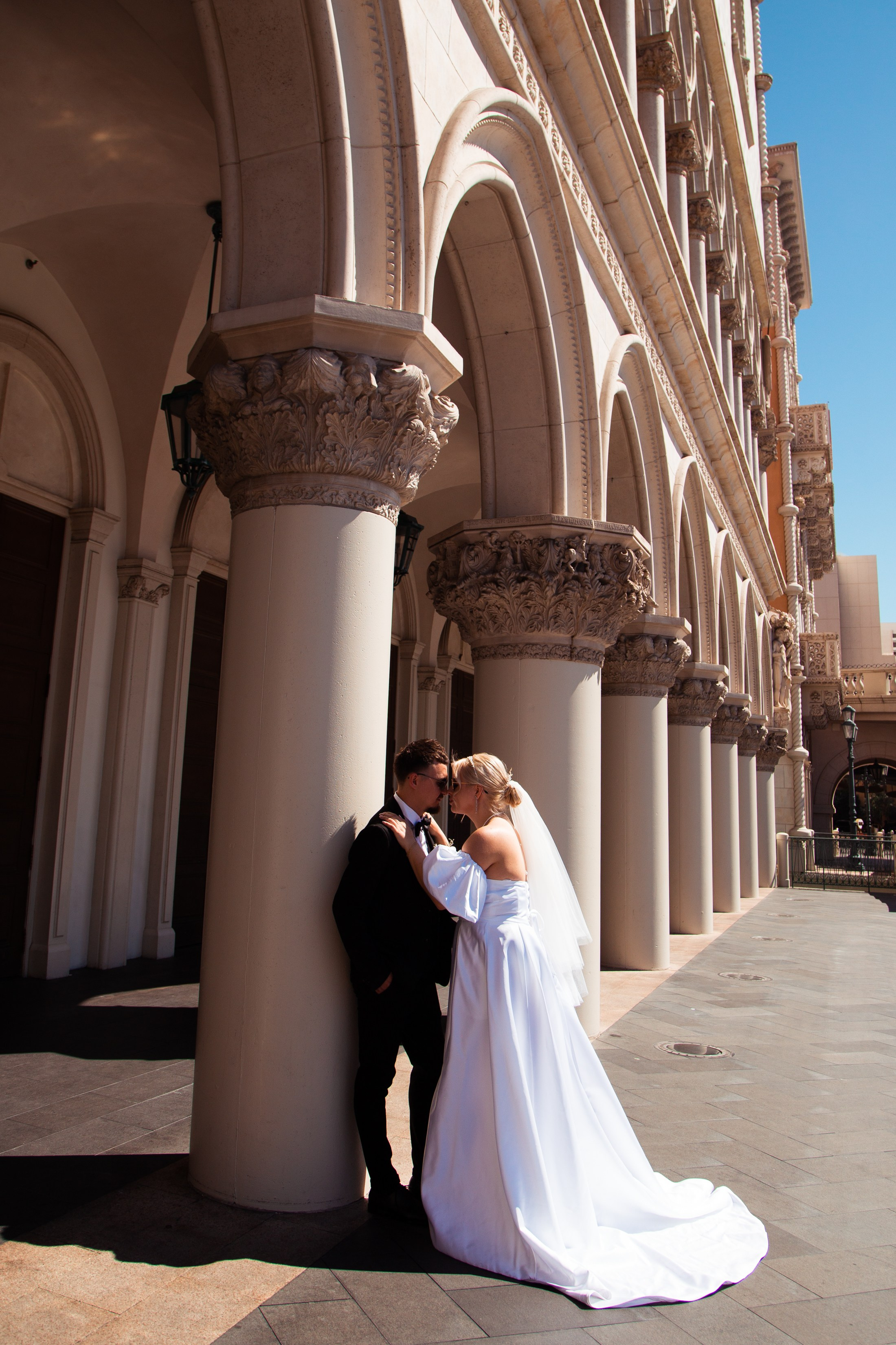 M&N. Wedding & elopement photographer Viktoriya Kravtsov. Las Vegas