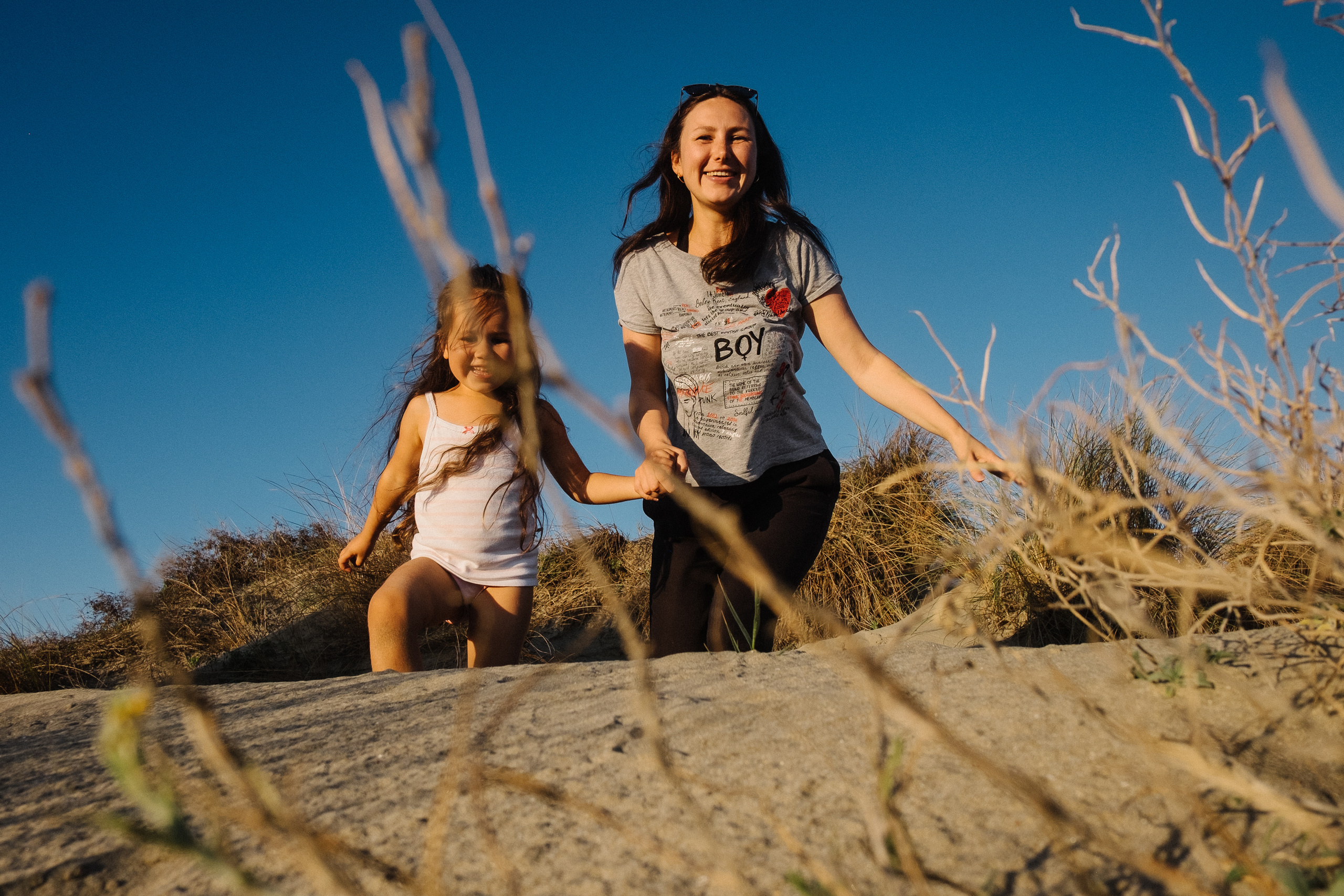 Sand and sea. Portrait and reportage photographer