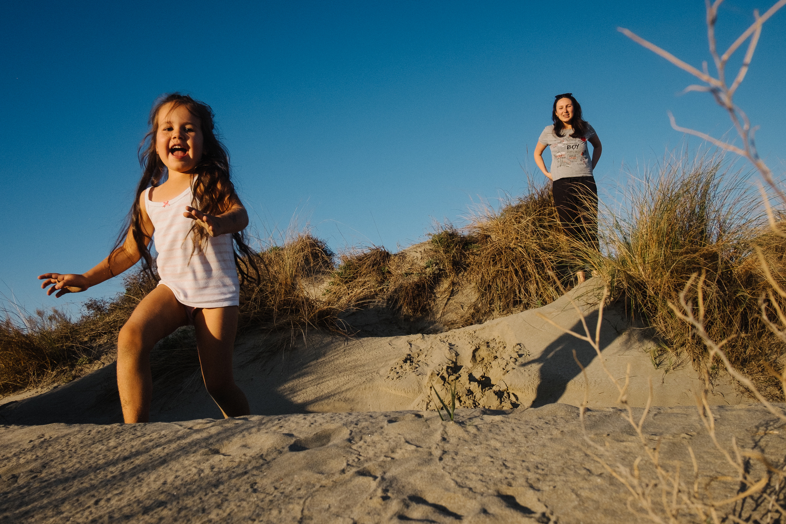 Sand and sea. Portrait and reportage photographer
