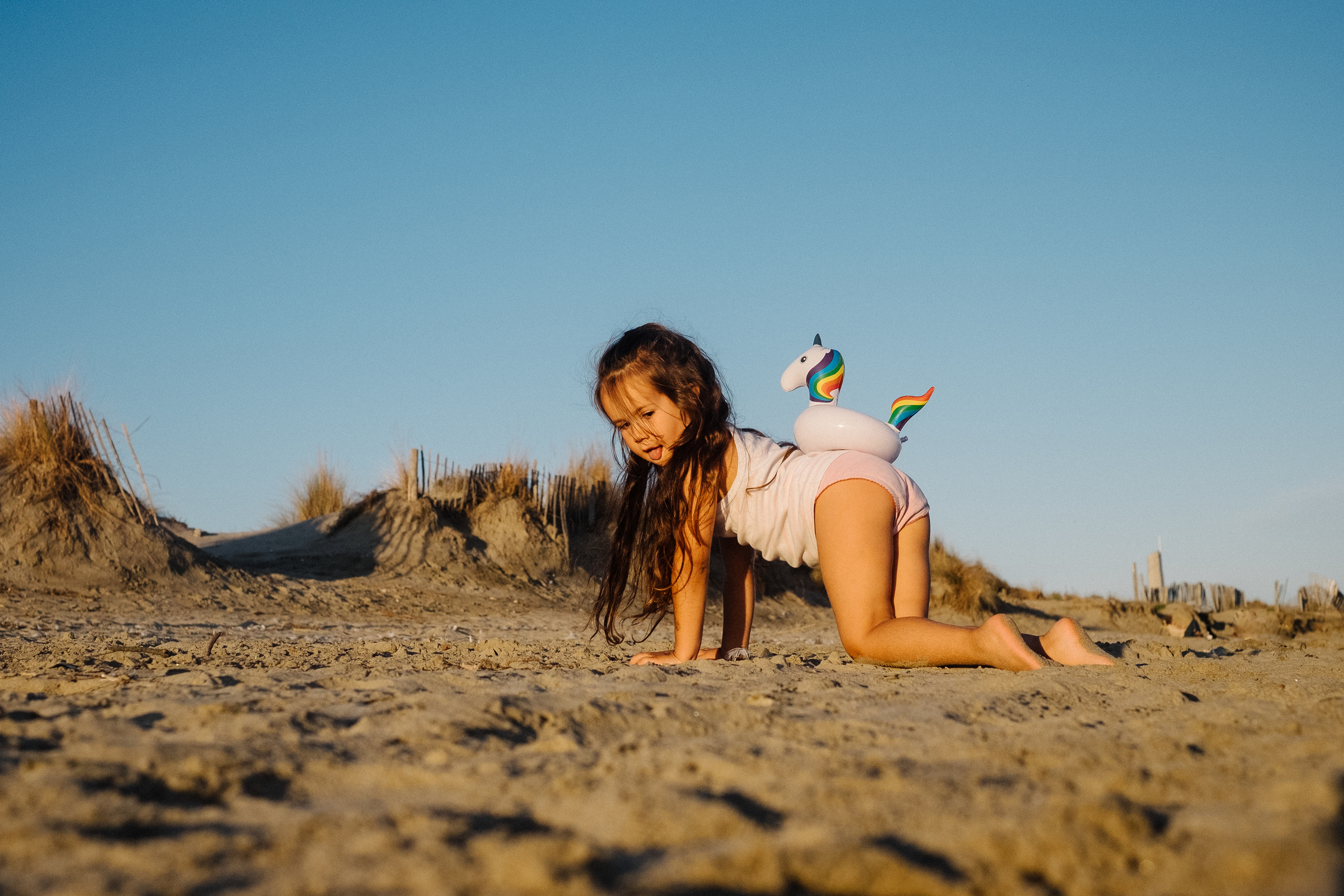 Sand and sea. Portrait and reportage photographer