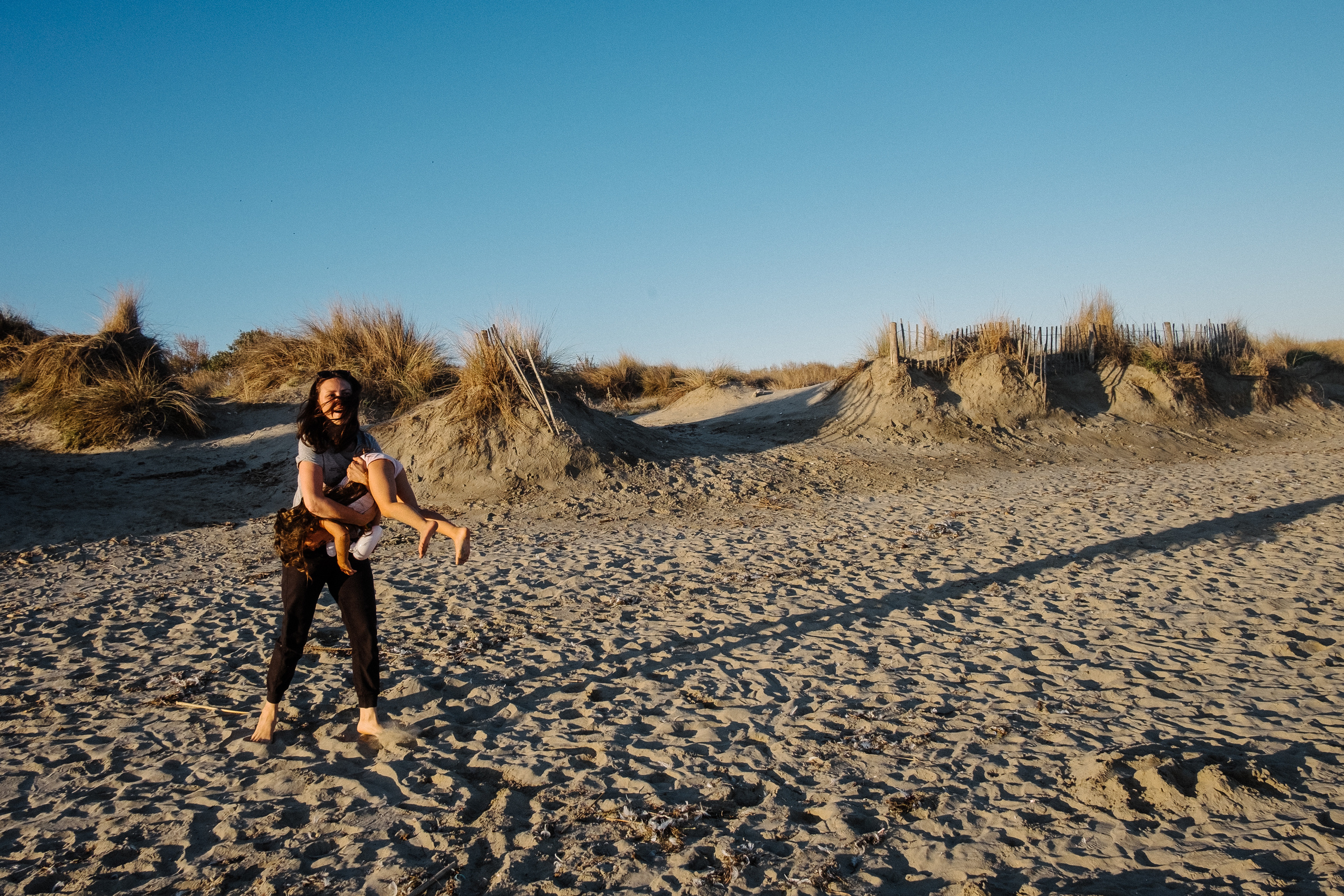 Sand and sea. Portrait and reportage photographer