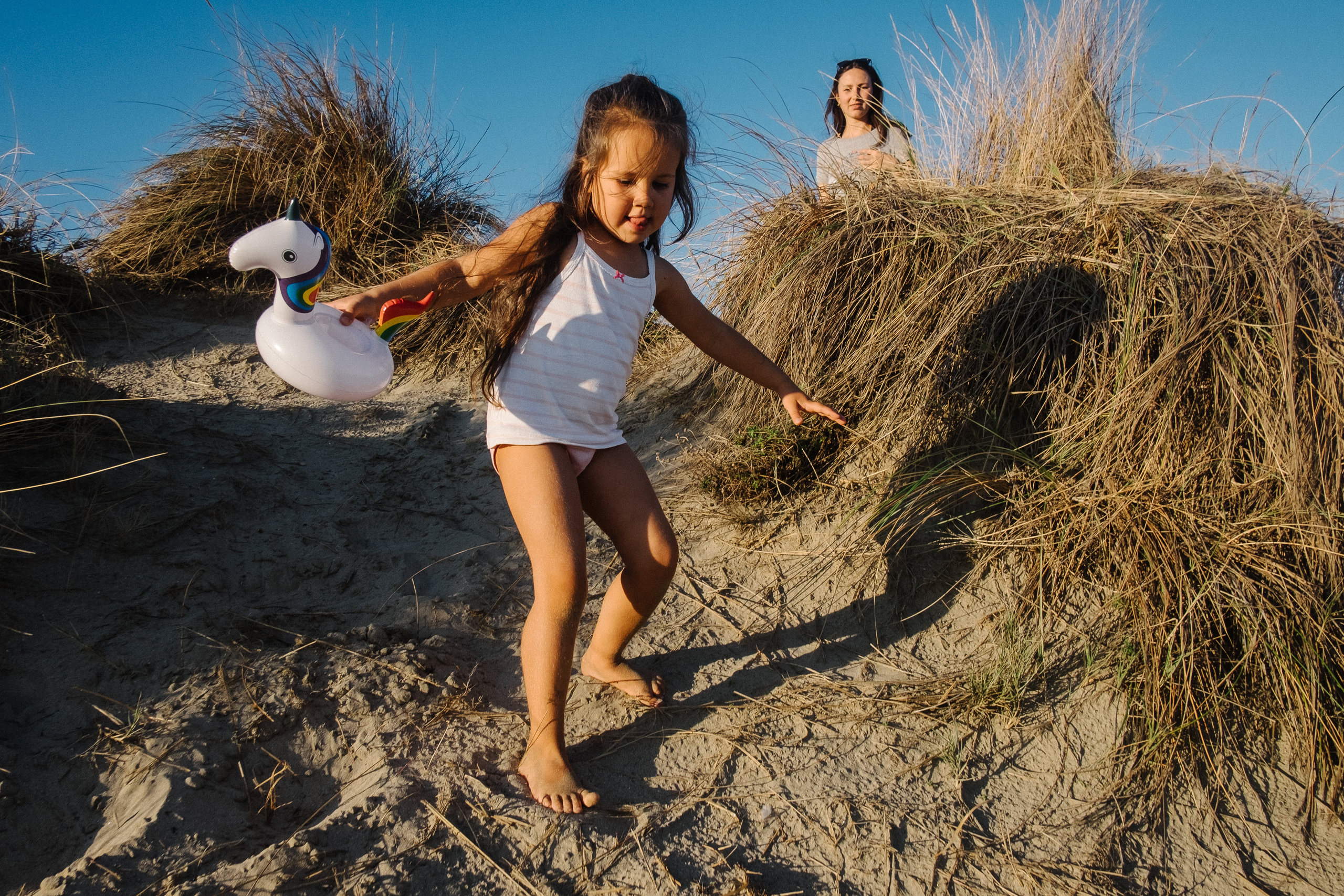 Sand and sea. Portrait and reportage photographer