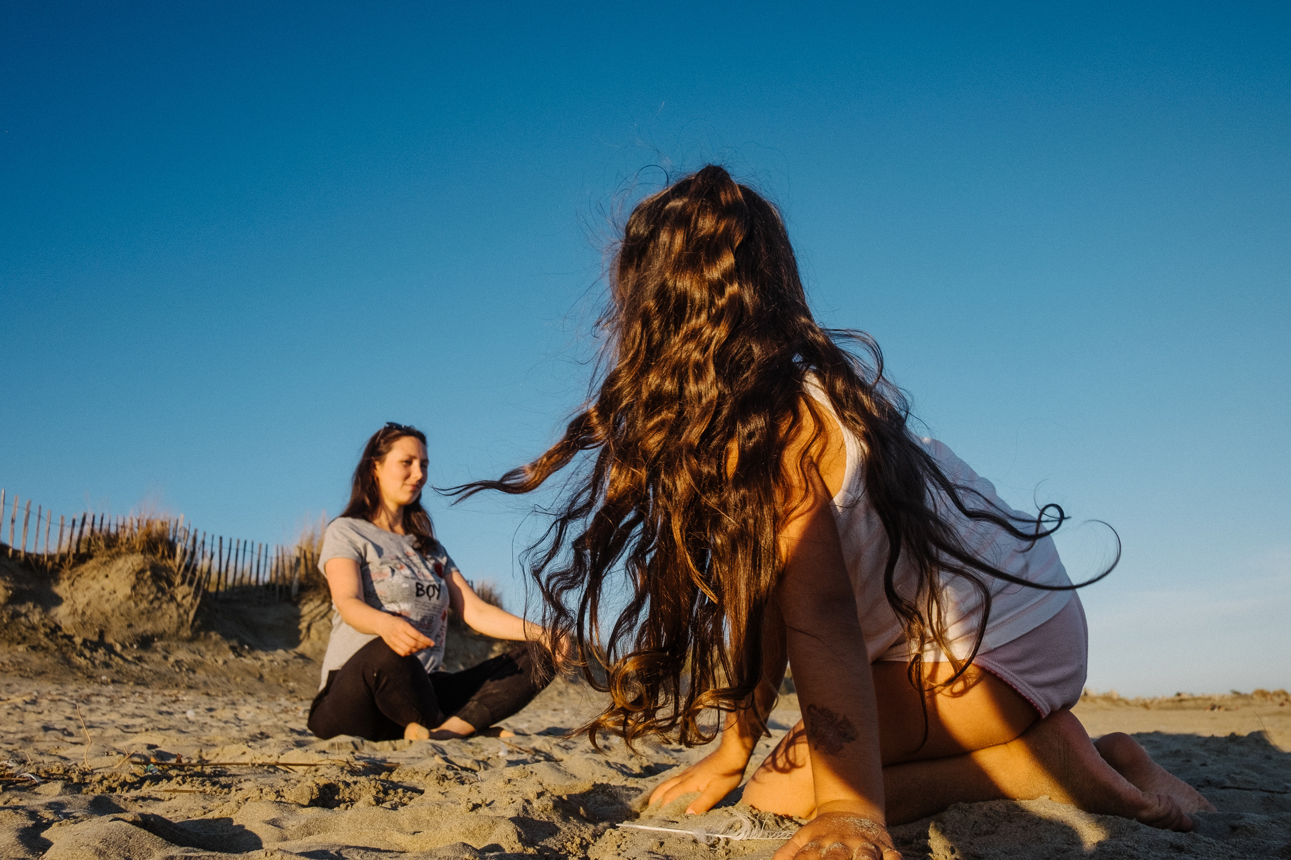 Sand and sea. Portrait and reportage photographer