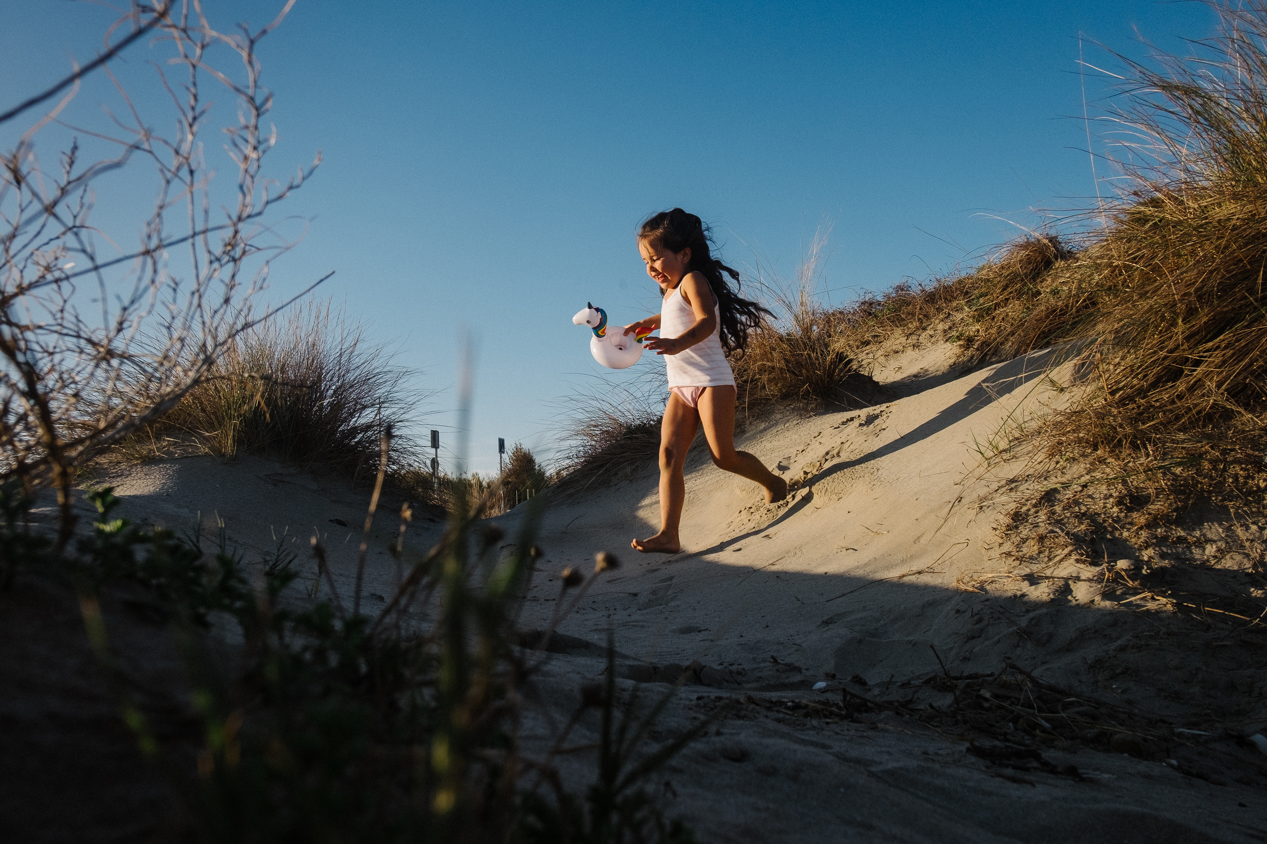 Sand and sea. Portrait and reportage photographer