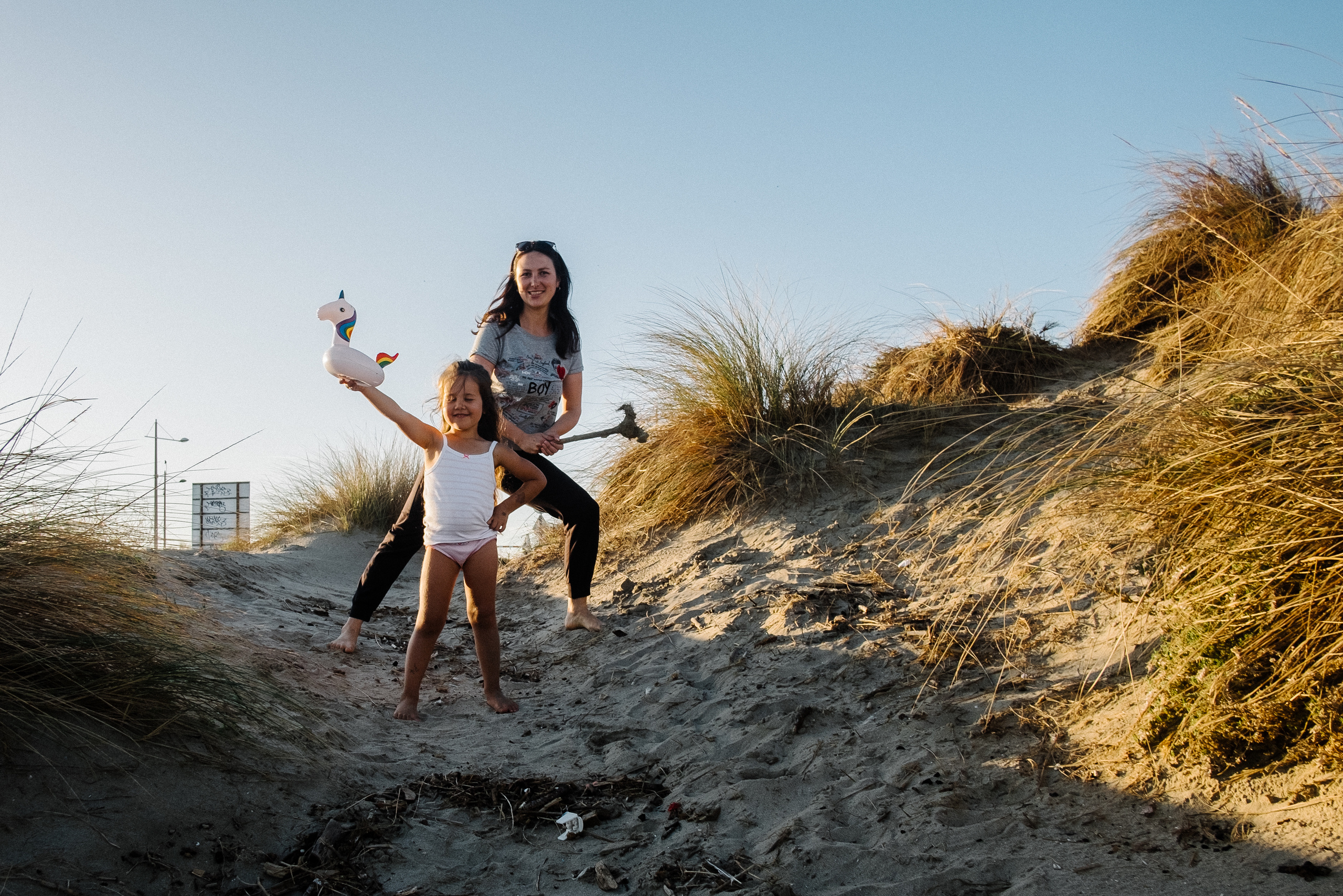 Sand and sea. Portrait and reportage photographer