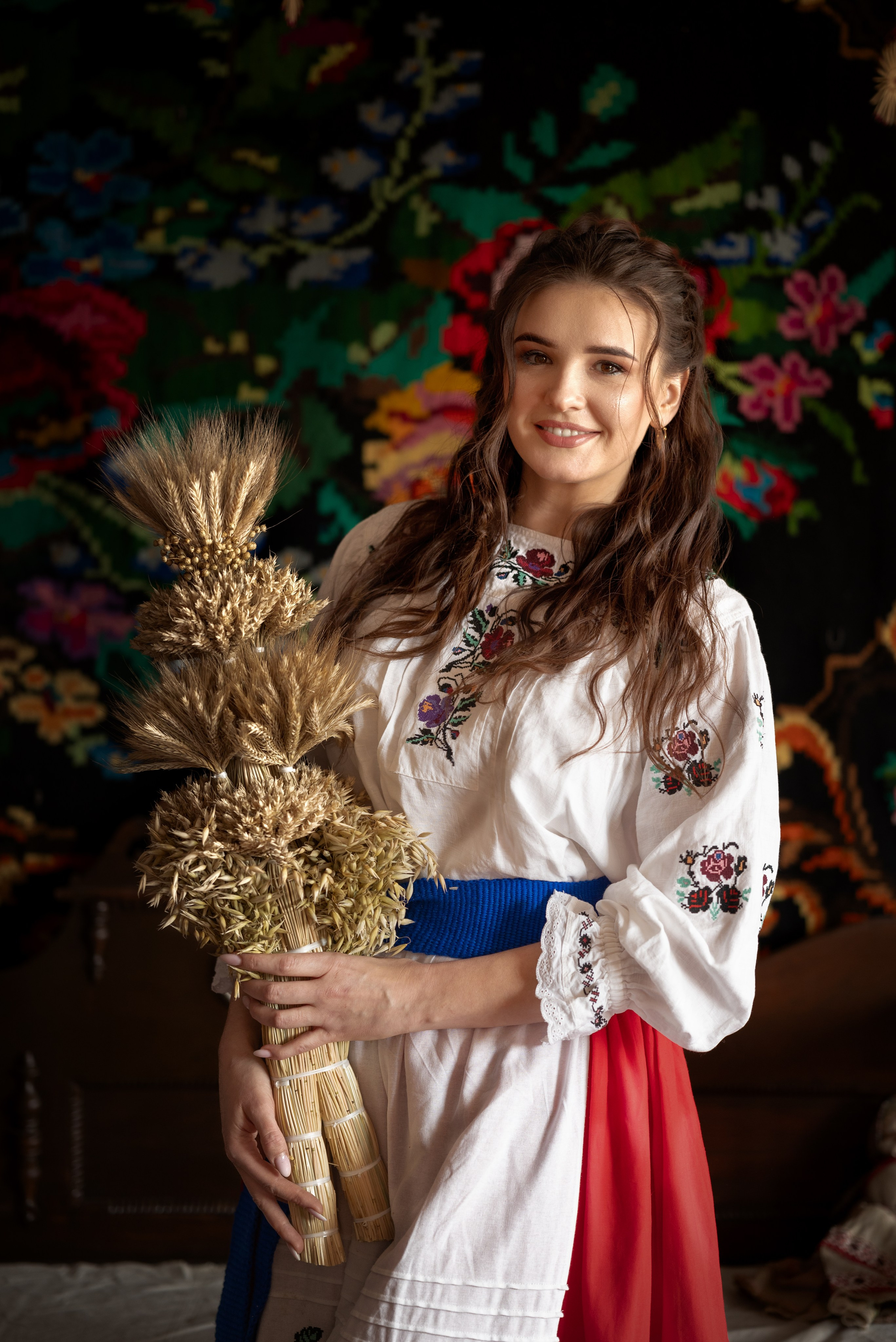 Alina & grandma. Victoria Lyubchenko — fine art photography in Bismarck, ND