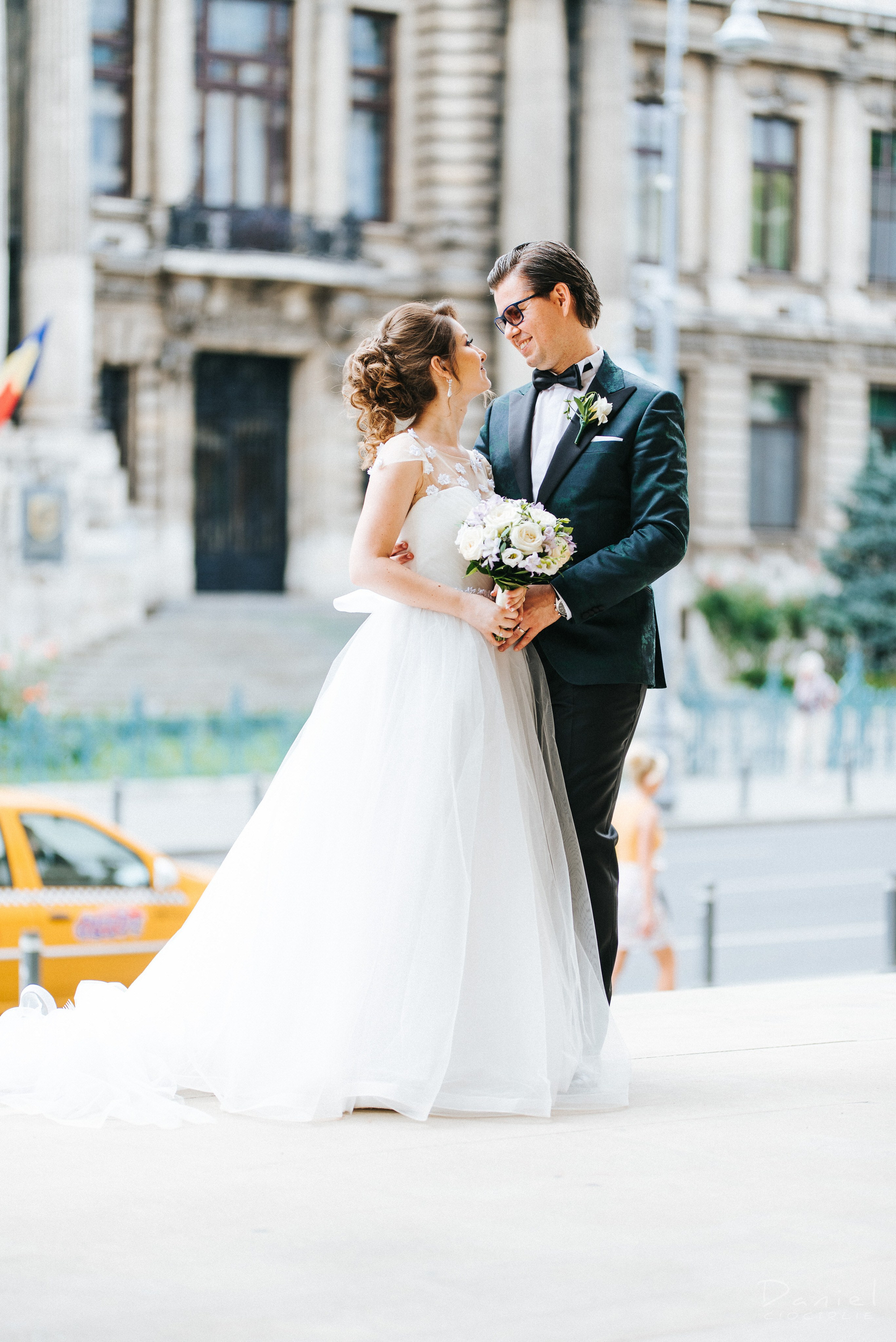 Daniel Cioc - Fotograf profesionist în București, specializat în evenimente, nunta, botez, corporate, portret și boudoir