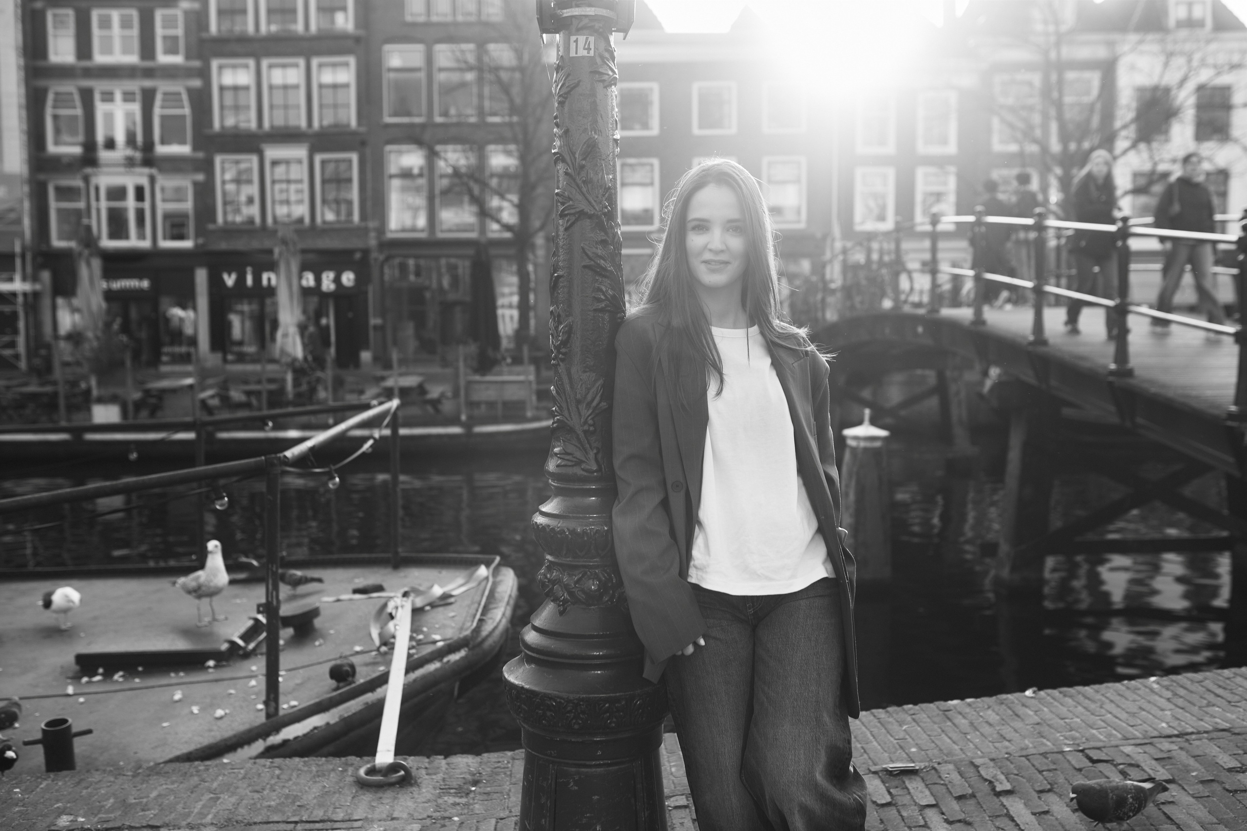 Mari. Professionele Portret- en Zakelijke Fotograaf in Nederland | Amsterdam, Den Haag, Leiden, Zoetermeer