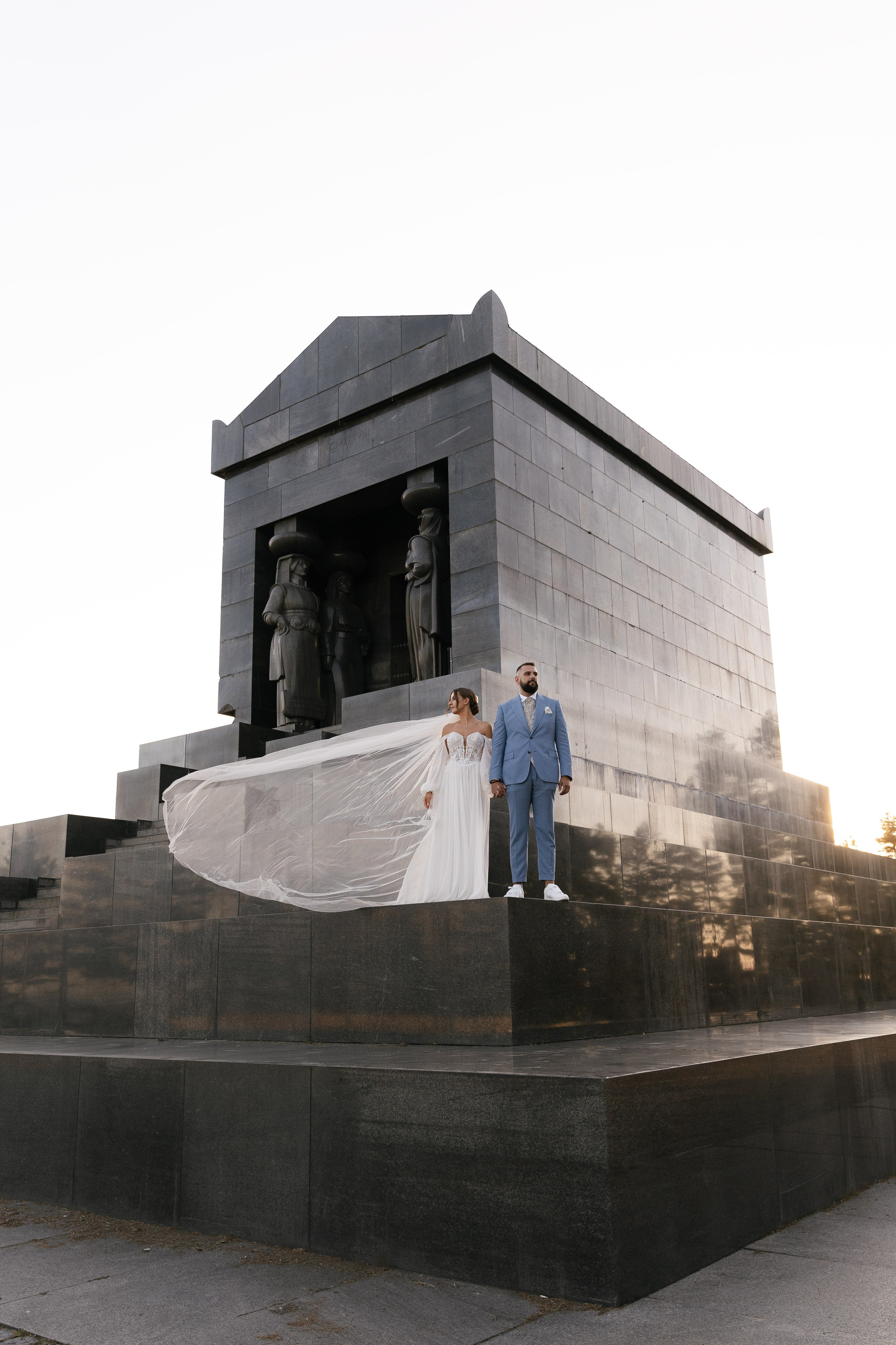 M&D|Between City Lights and Hidden Oasis. Black Sheep Produkcija| Wedding Photography and Wedding Films, based in Kragujevac, Europe / Fotograf i videograf, Kragujevac, Srbija