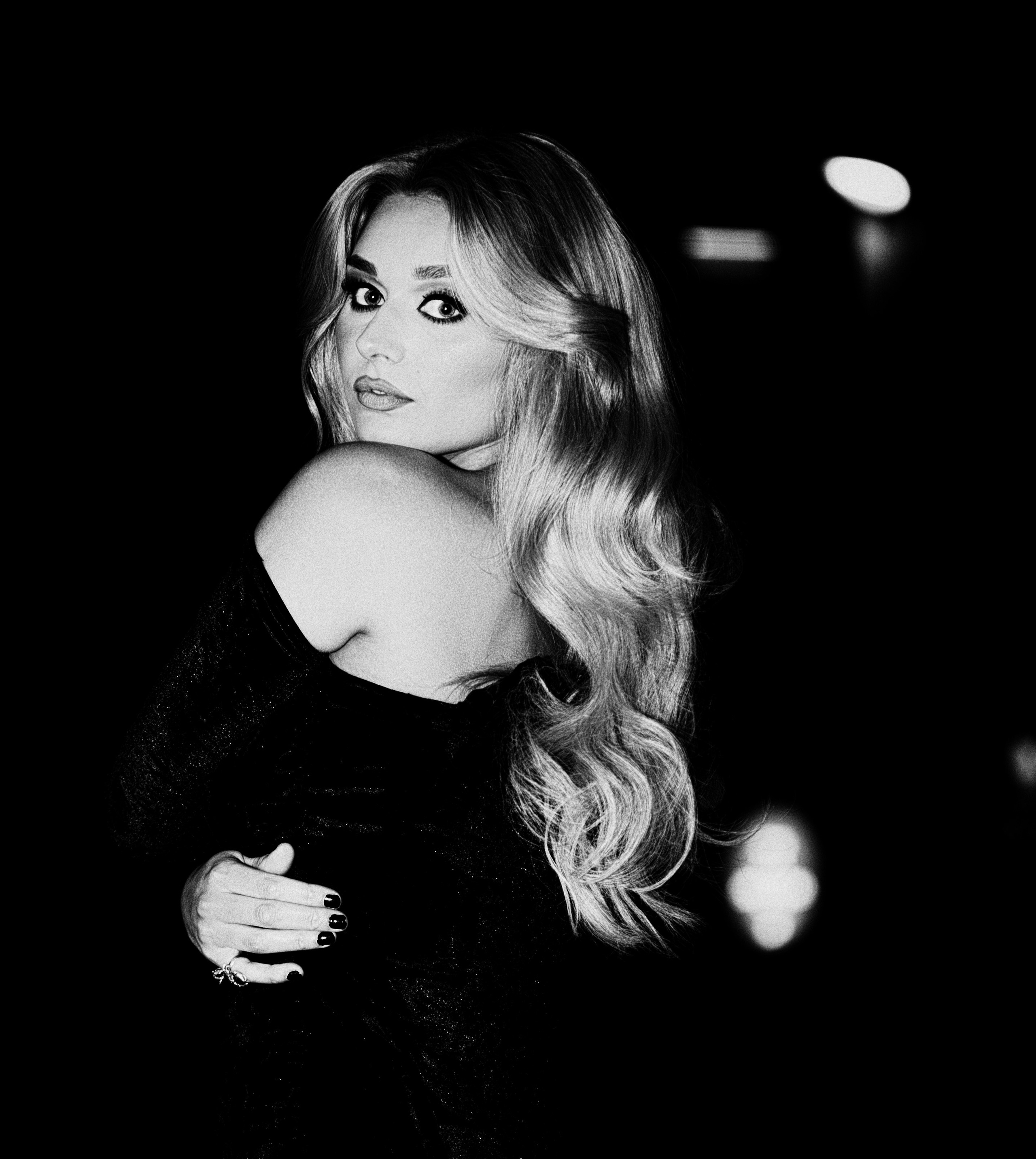 Portraits BW. Sandra Garanca Portrait and event photographer