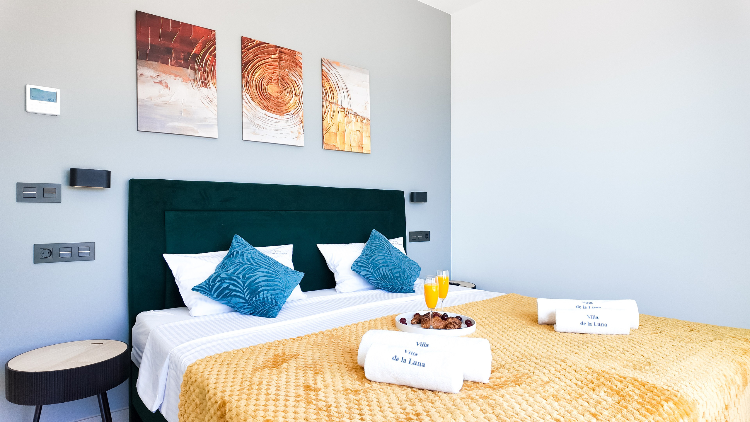 VILLA Luna I&M GROUP. Baby Beast