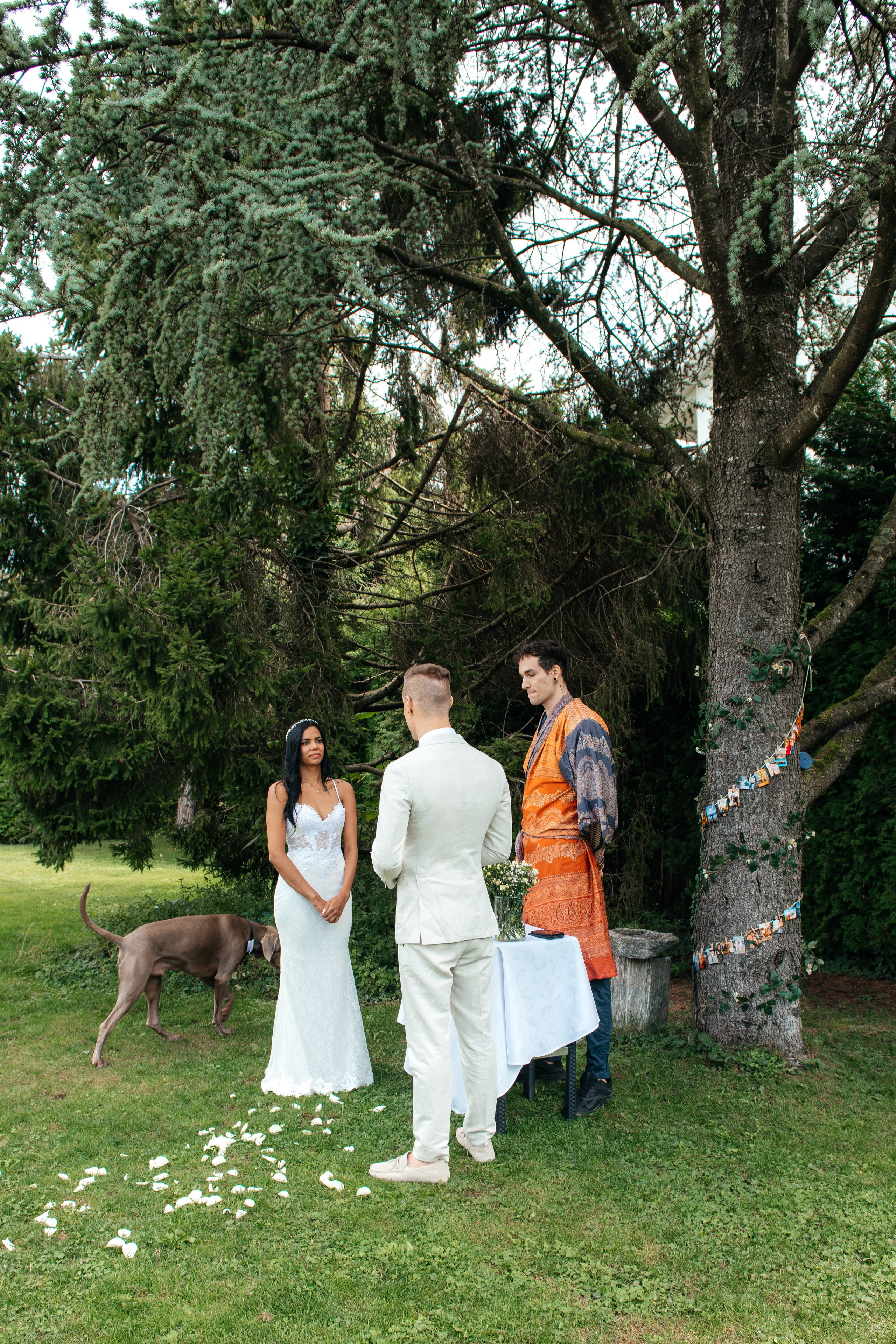 KAIANE & BENJAMIN Meilen, Switzerland. I am Elena Altendorfer. Wedding photographer in Zurich and Switzerland