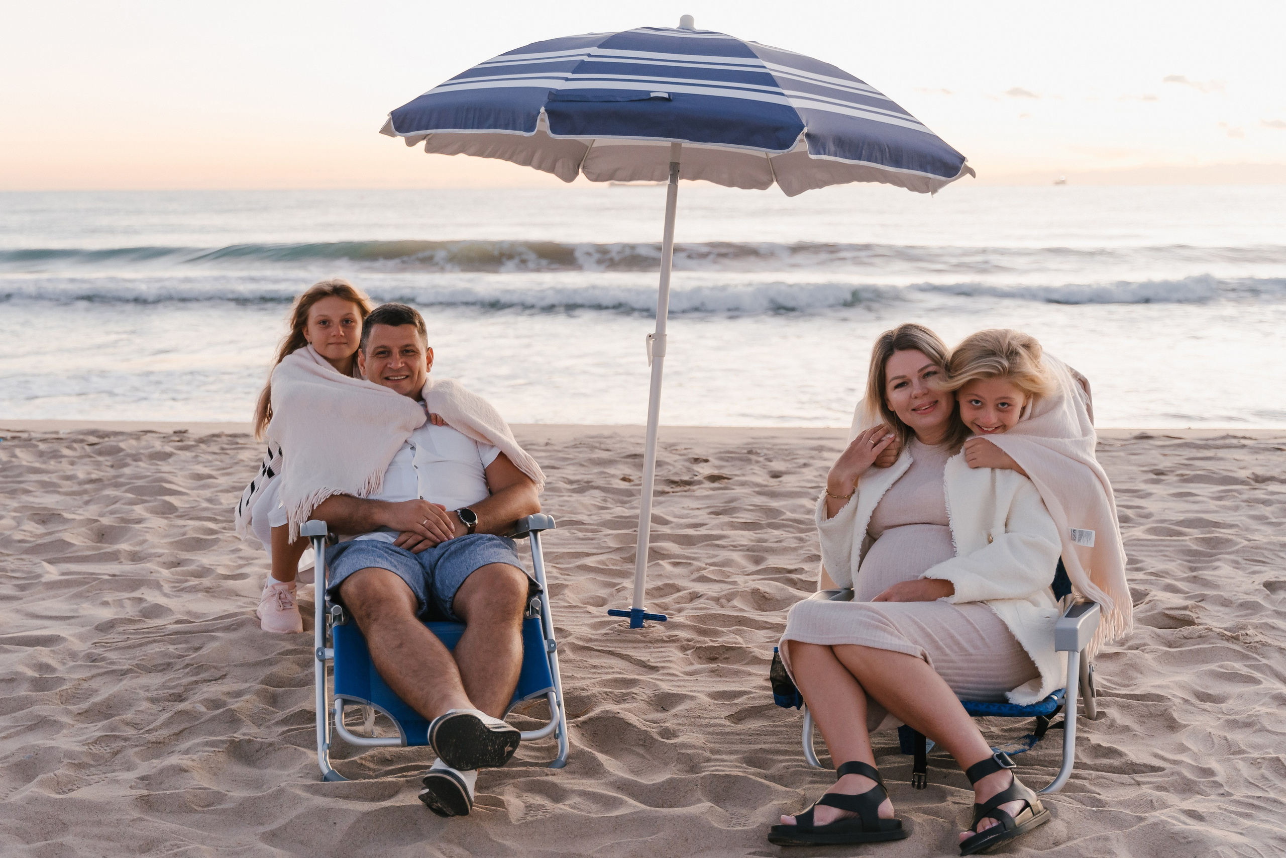 ♡♡♡. Fotógrafa de bodas y familias en España, Valencia: Nadia ProFoto