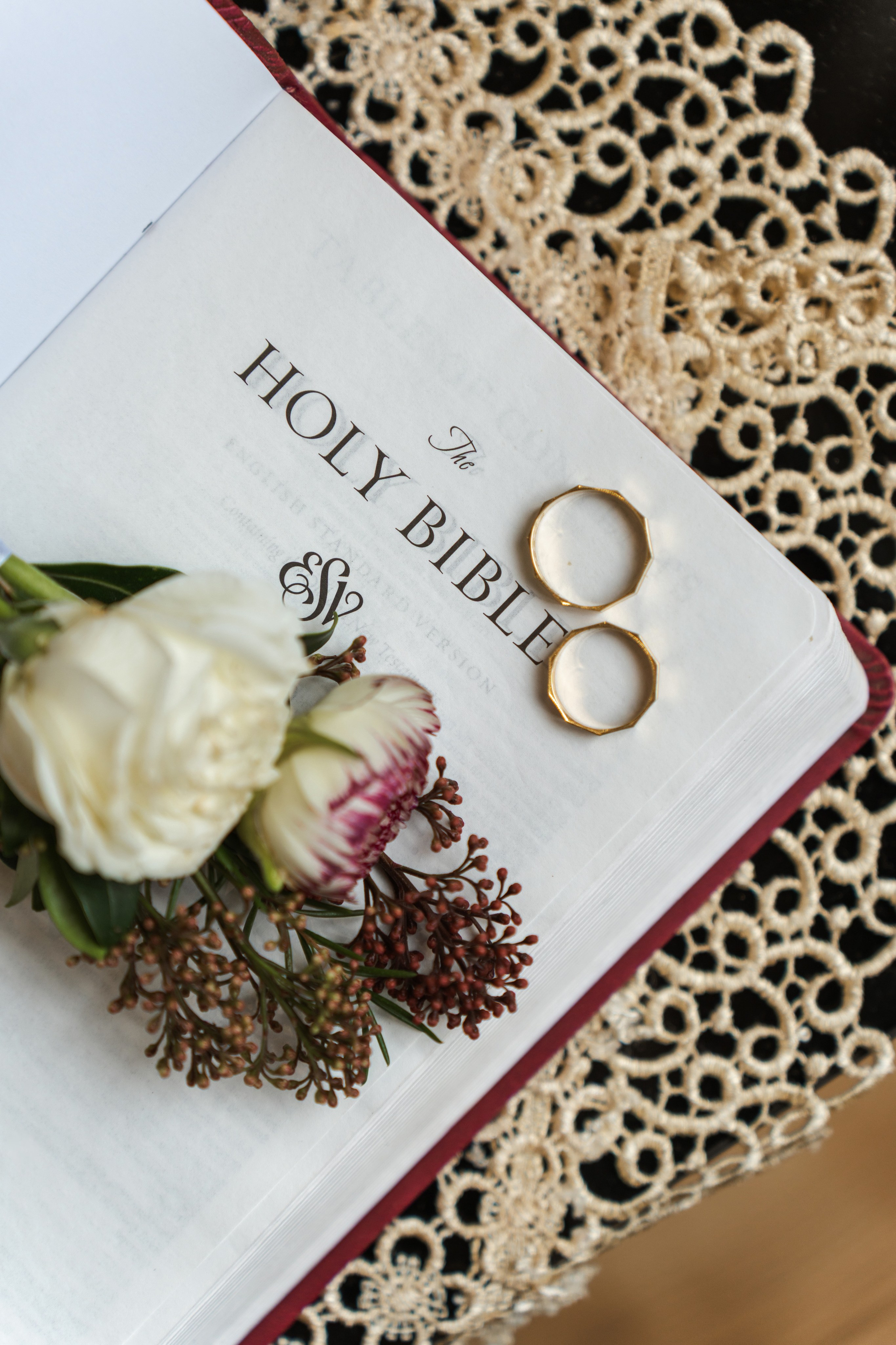 Wedding Photographer for Philippines Couples in Georgia. Destination Wedding Photographers in Georgia, Armenia. Maks Kovalenko and Lara Tatosyan. Wedding videographer