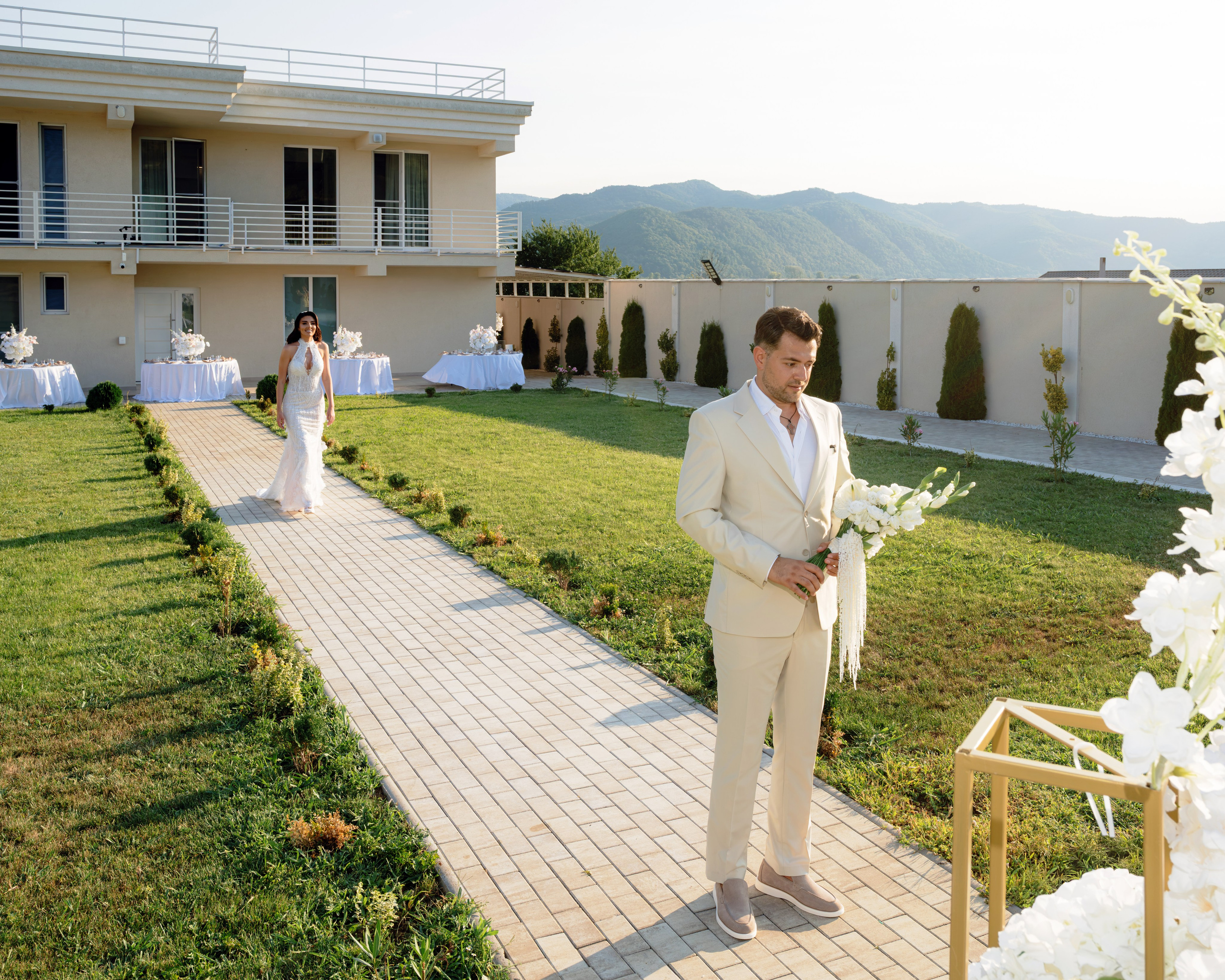 Iubire la apus pe Dunăre | Sonia & Bogdan. Andrei Marta | Fotograf Nuntă & Destination Wedding