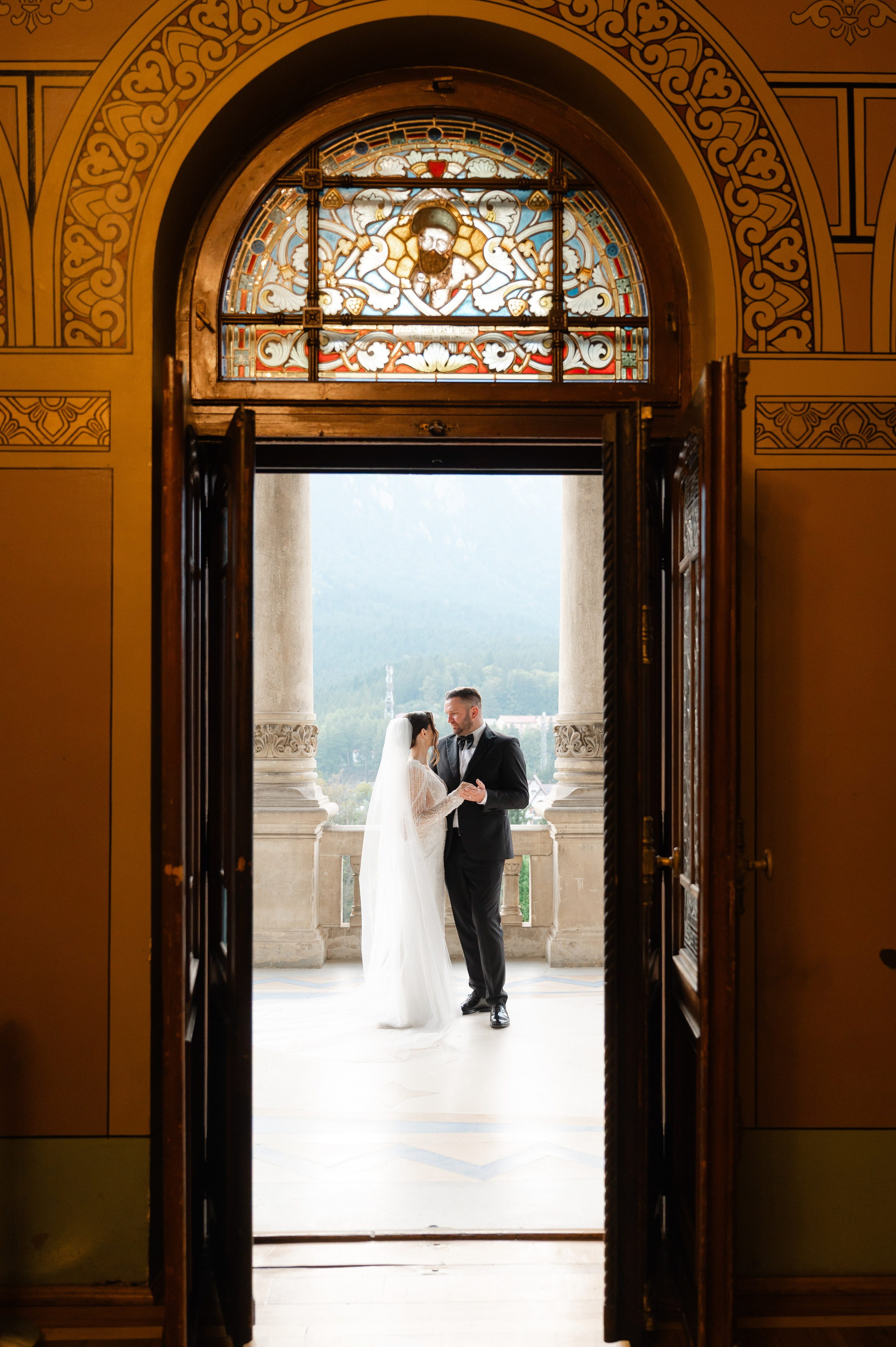 Mălina & Silviu – ședință foto la Castelul Cantacuzino | Fotograf nuntă