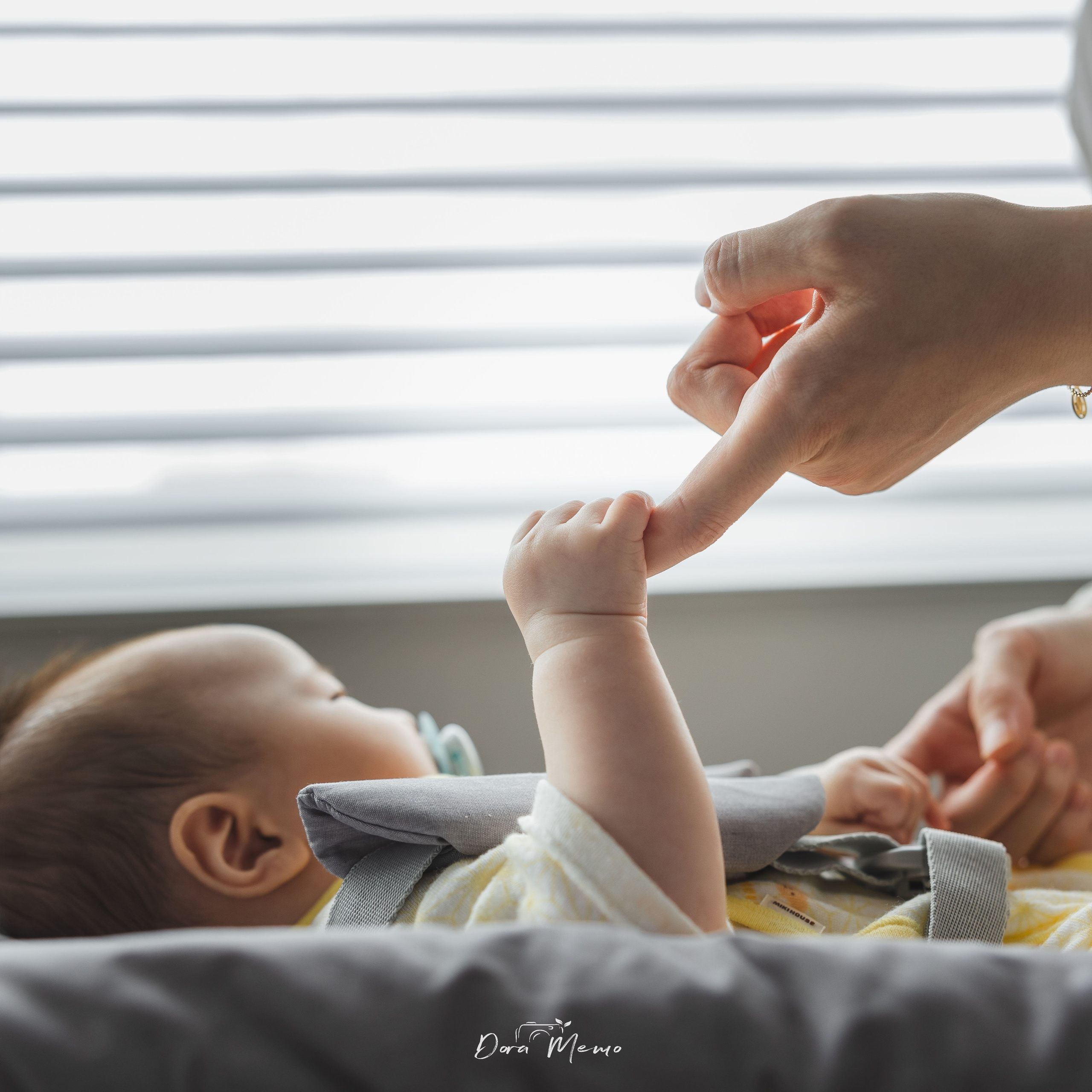 A close-up of the baby during a Shanghai family photoshoot.