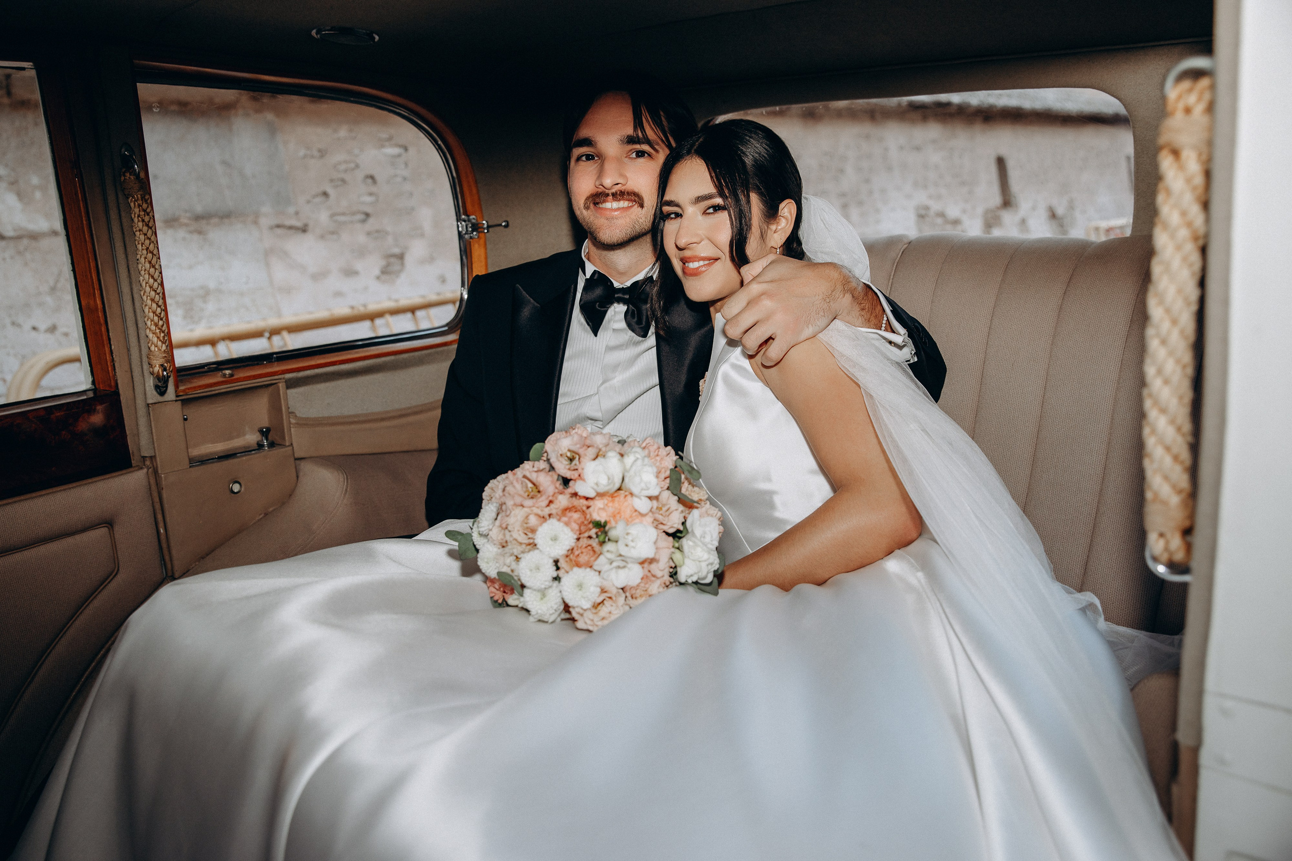 Fotografía de Bodas Elegante por Julia Gnatenko | Bodas de Destino en Valencia, Alicante, Barcelona. Julia Gnatenko — Fotógrafa en Valencia, Alicante, Barcelona, España y Europa