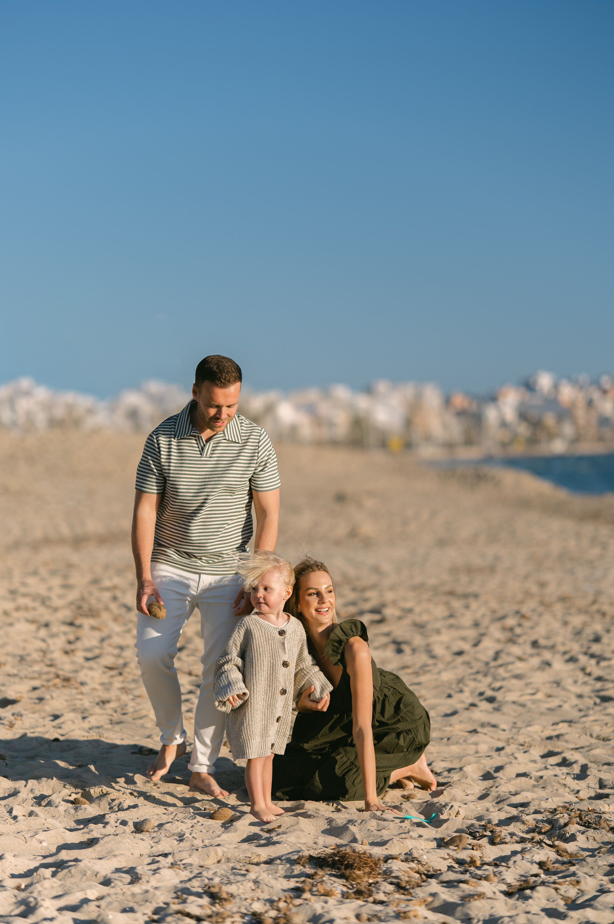 Family & Couple Photoshoot Mallorca S’Arenal Beach — Sunset Session. Photographer in Mallorca