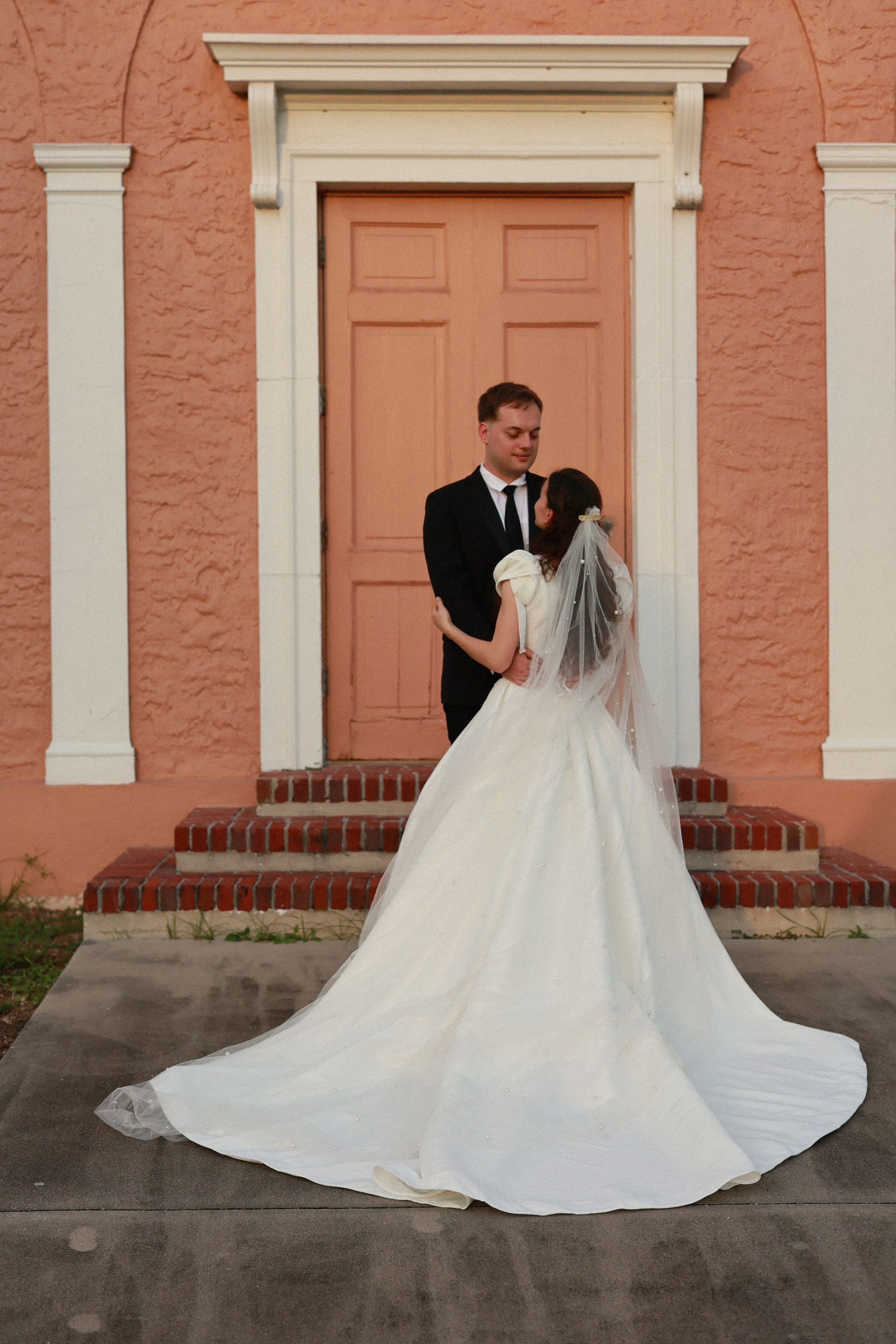 Venice, Florida Elopement. Wedding and family photographer Olga Belianskaia