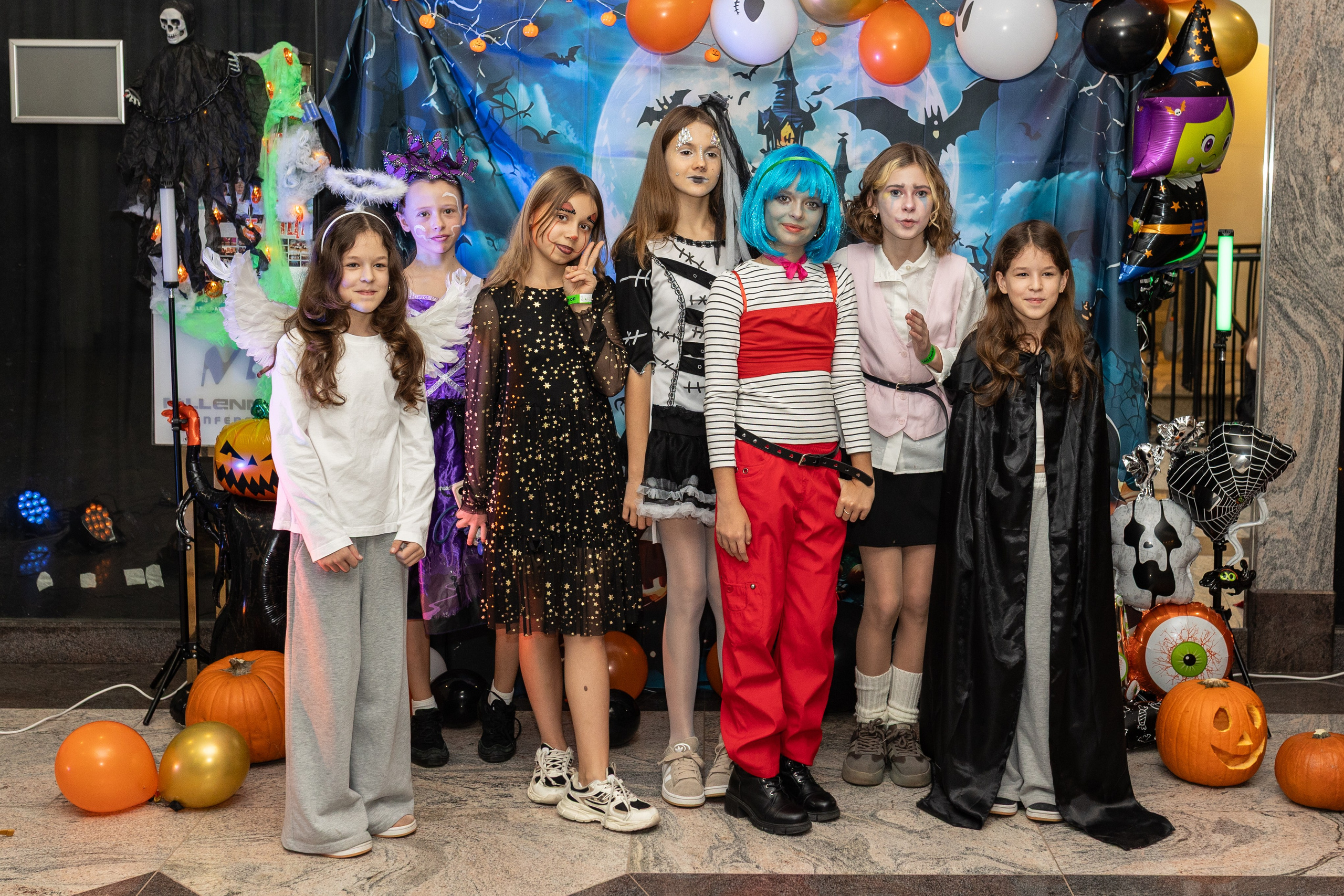 Leo dance studio Helloween 2025. Семейный и детский фотограф в Варшаве Мила Бобровская