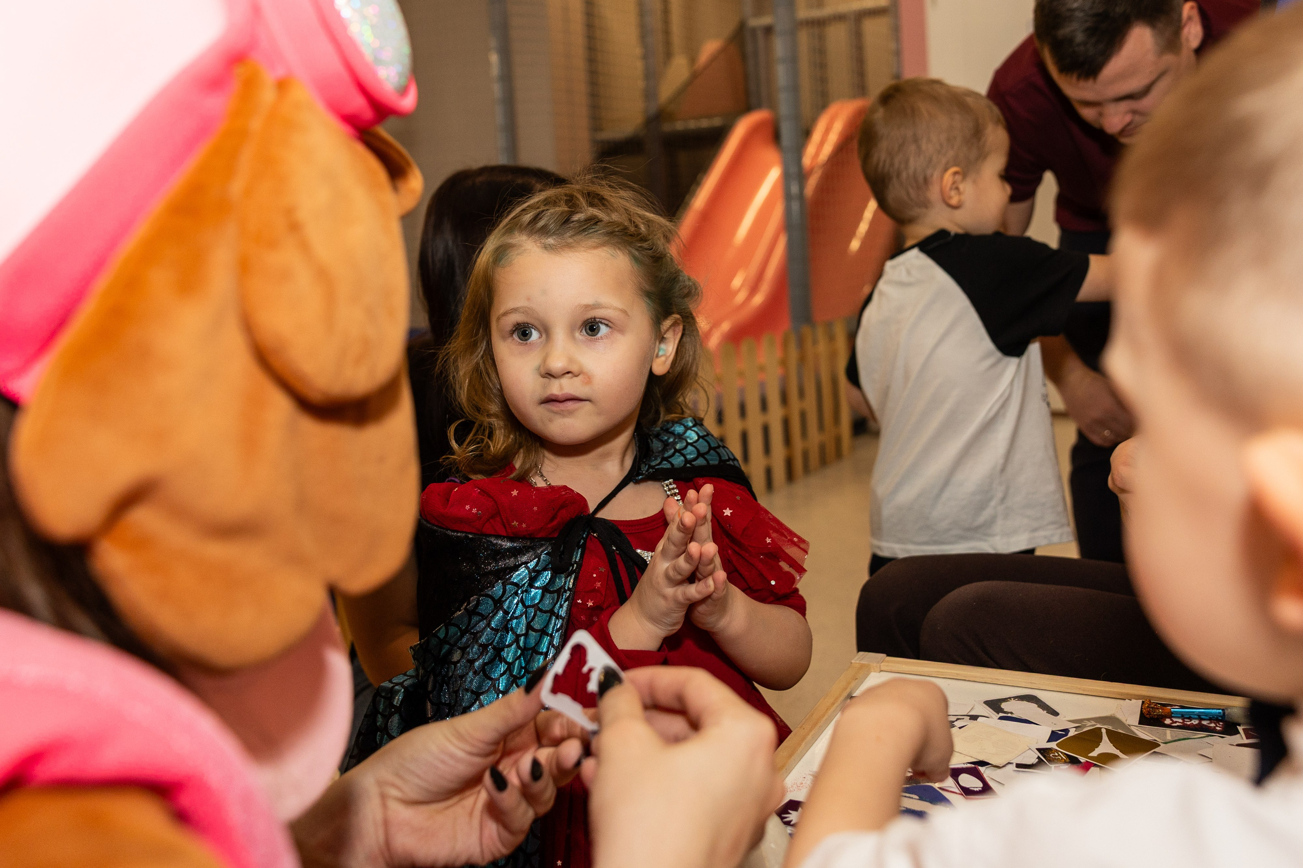 День рождения Артёма 24 января 2026 года. Семейный и детский фотограф в Варшаве Мила Бобровская