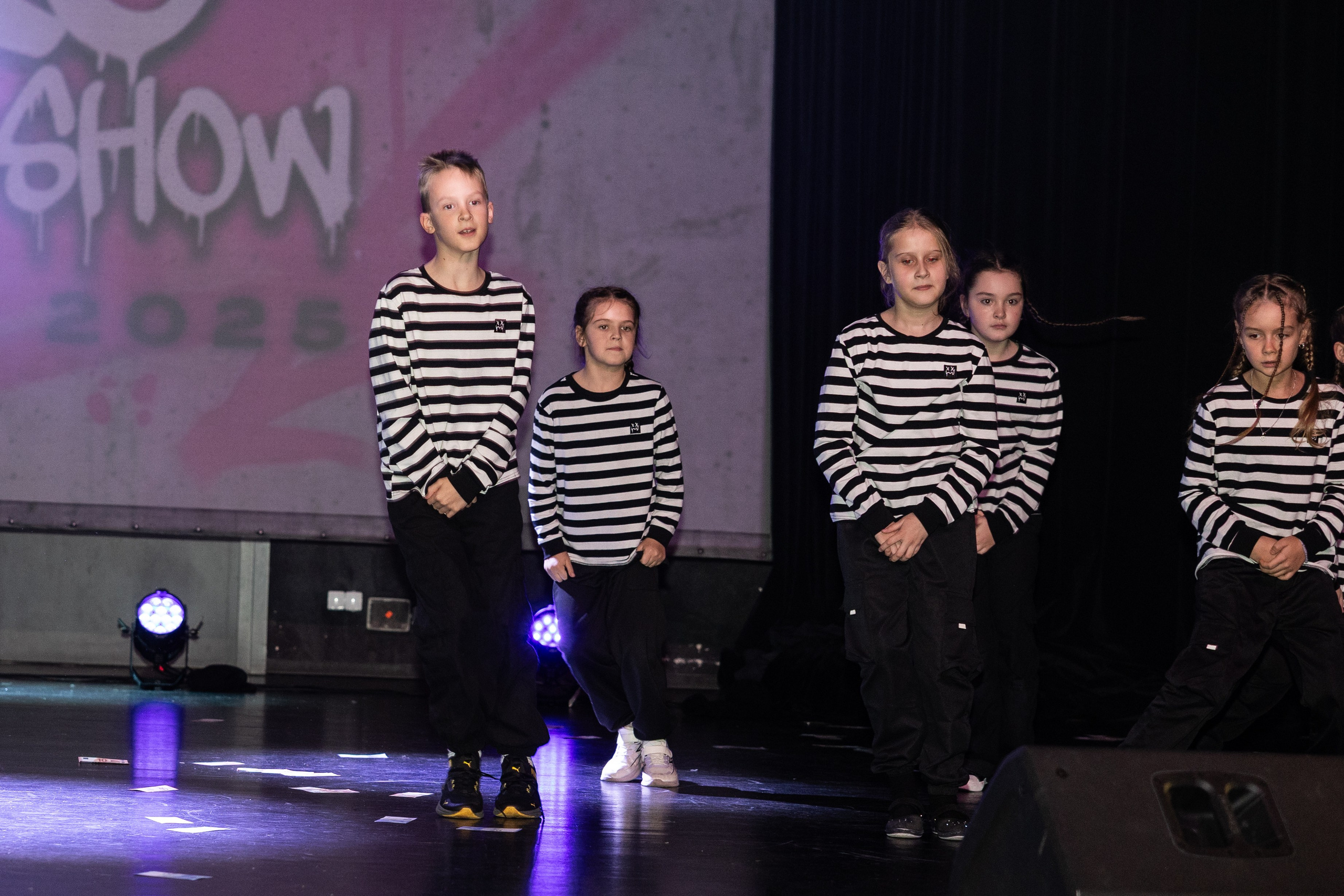 LEO DANCE SHOW WINTER 2025. Семейный и детский фотограф в Варшаве Мила Бобровская