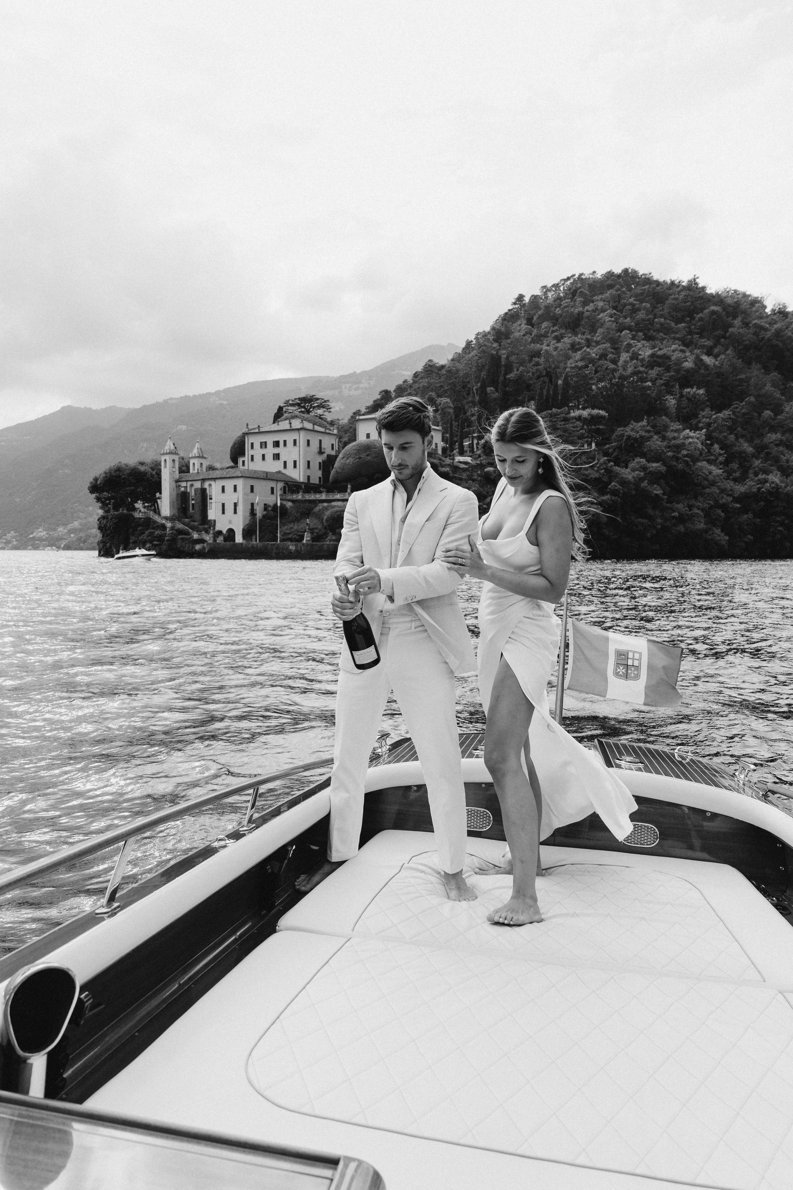 KATE AND NICK _VILLA LARIÒ_LAKE COMO. PHOTOGRAPHER IN ITALY