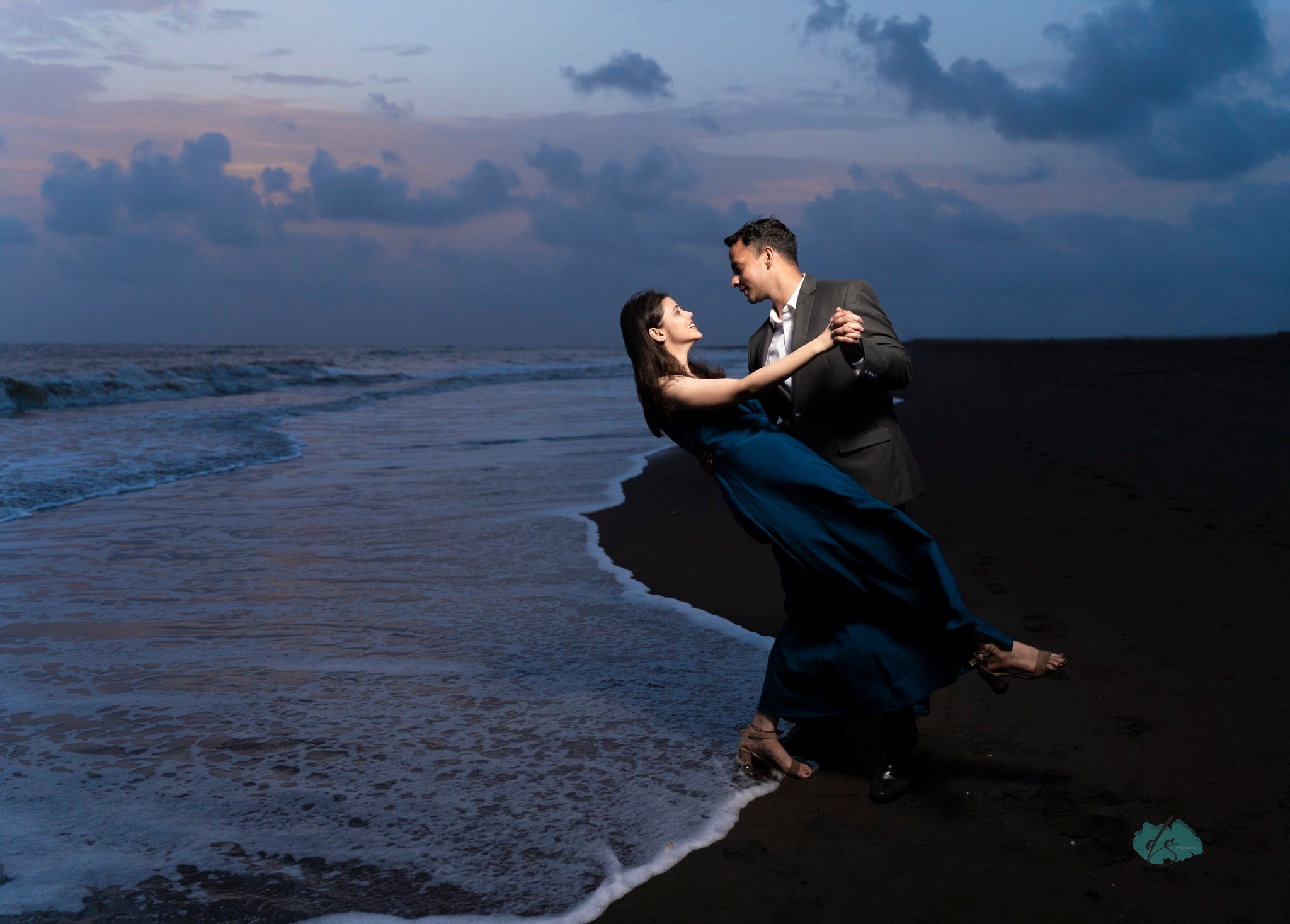 Akanksha & Abhishek. Promise in Pixels — Candid Wedding Photographer & Cinematographer in Mumbai, India