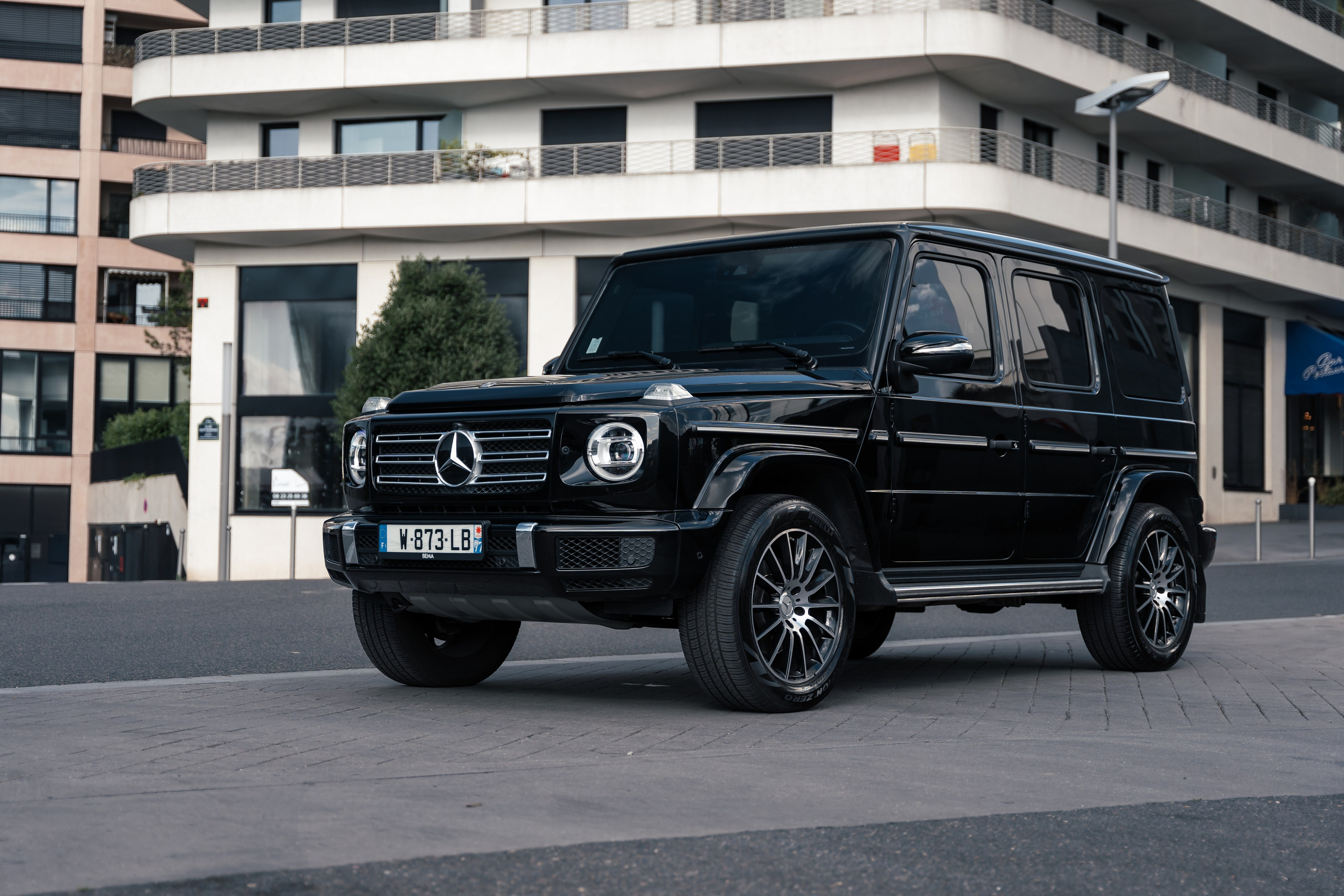 Mercedes-Benz G500. Photographer in Paris — Vitalii Motruk