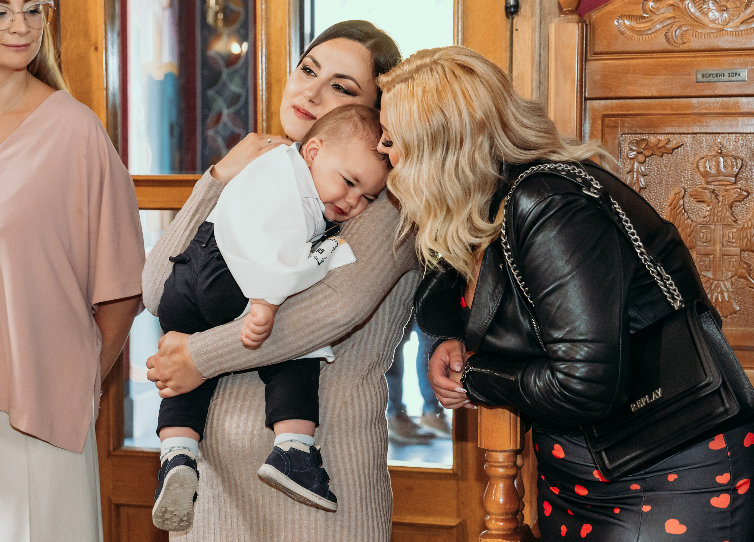 Fotografisanje krstenja Beograd. DEČIJI FOTOGRAF BEOGRAD|NOVOGODISNJE FOTOGRAFISANJE|CAKE SMASH