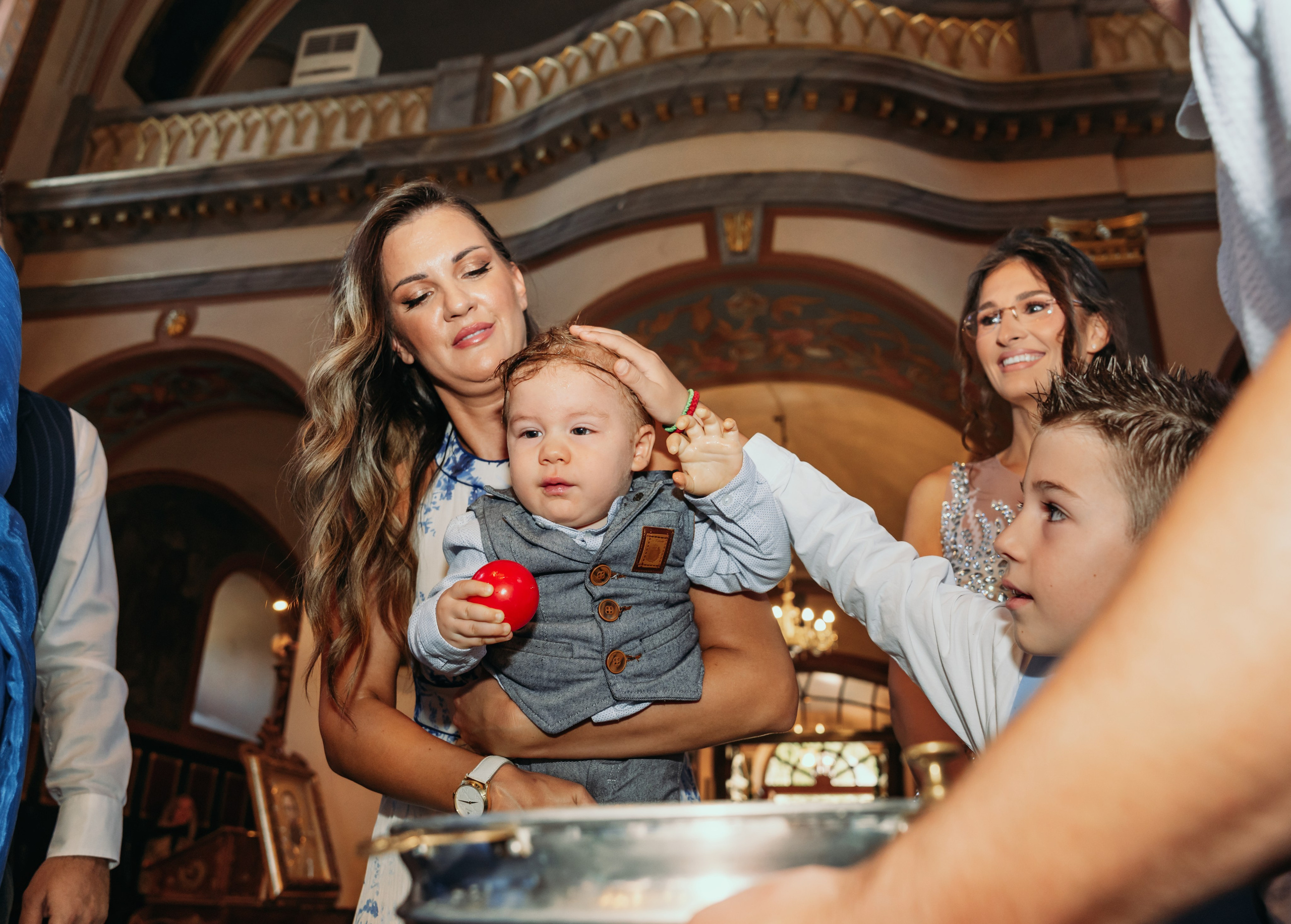 Fotografisanje krstenja Beograd. DEČIJI FOTOGRAF BEOGRAD|FOTOGRAFISANJE KRŠTENJA|CAKE SMASH