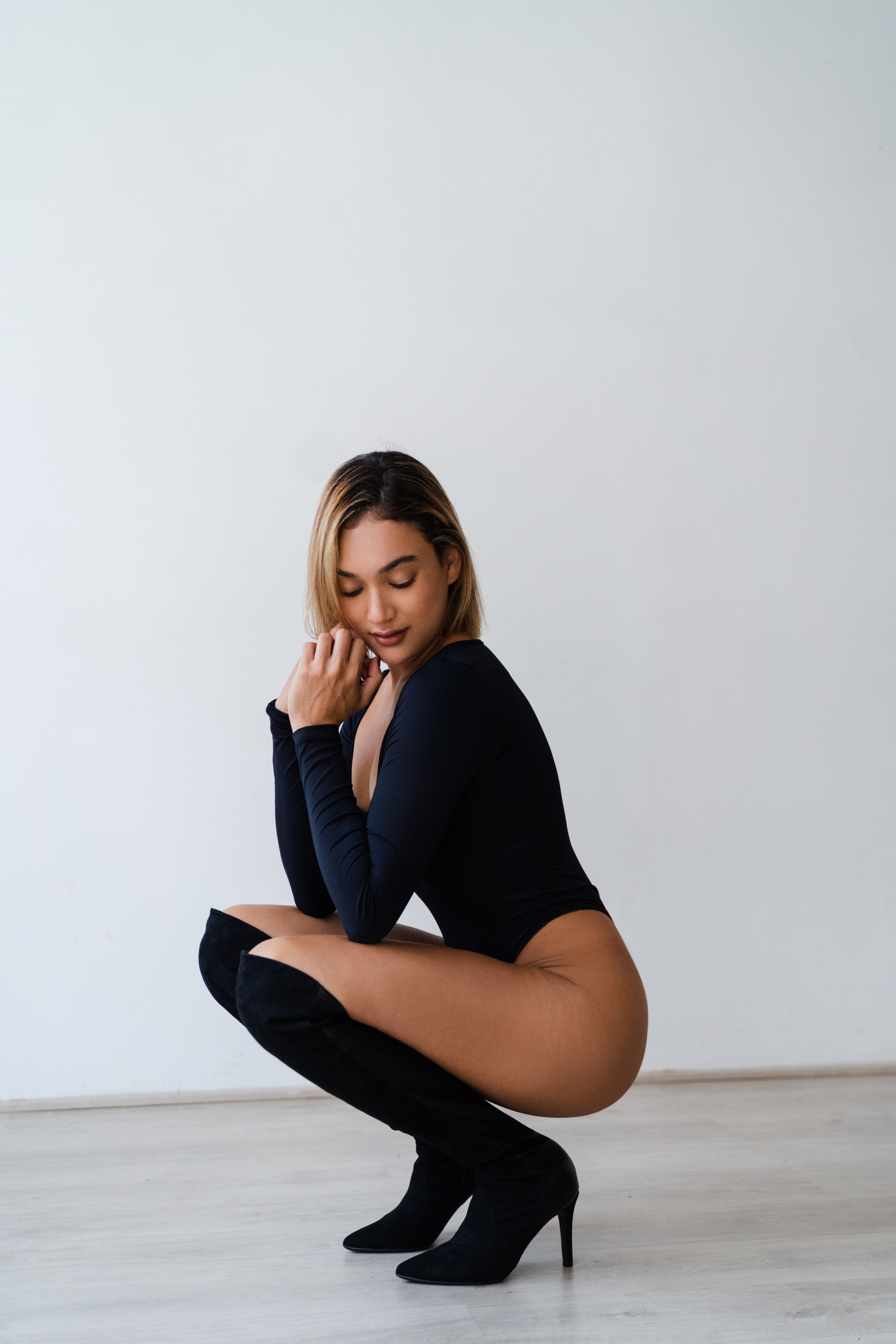 Brand photoshoot for 𝐂𝐀𝐑𝐄𝐒𝐒𝐄. Photographer Kristina Dorina