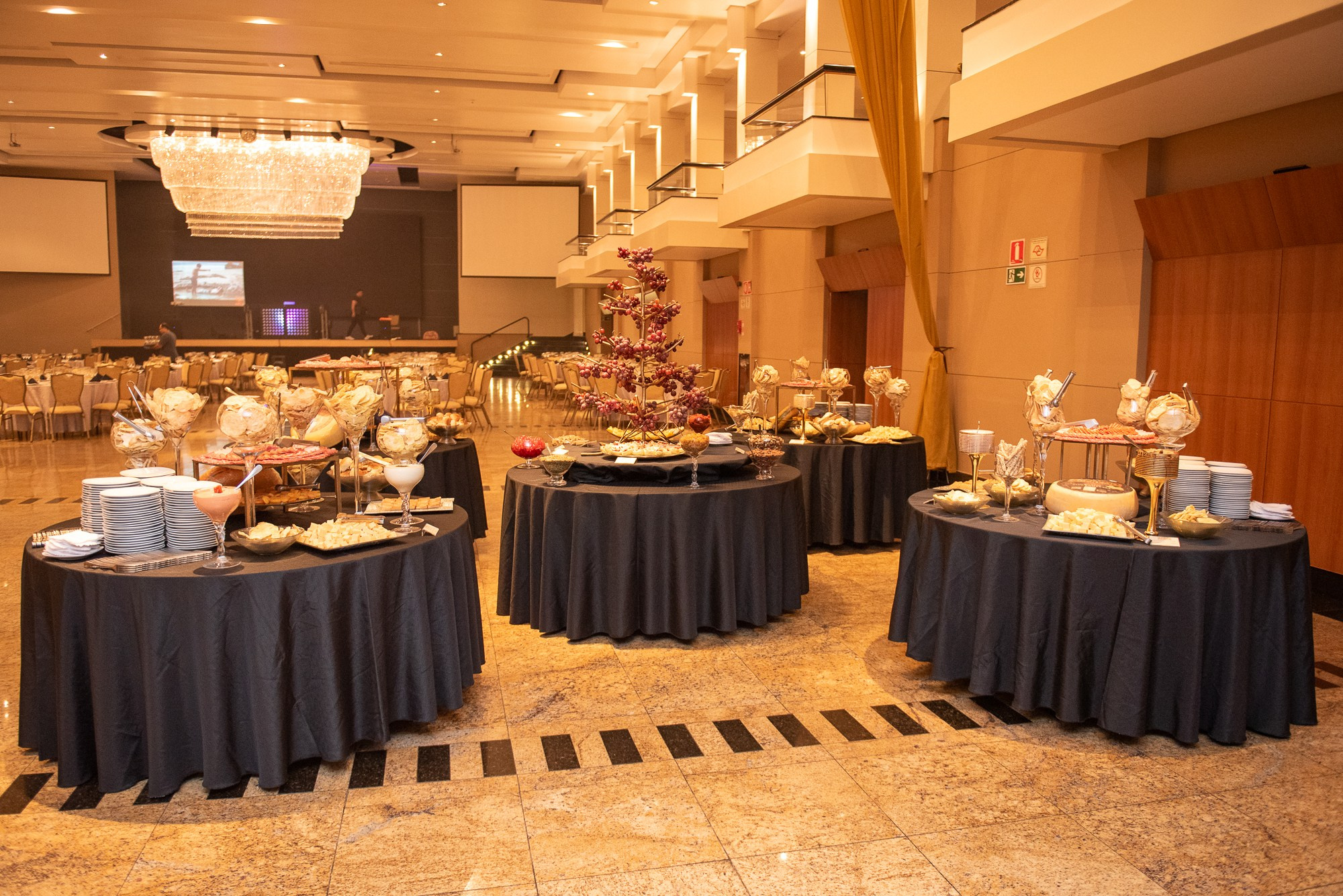 Clube dos Corretores de Seguros do ABC. 78 Imagens