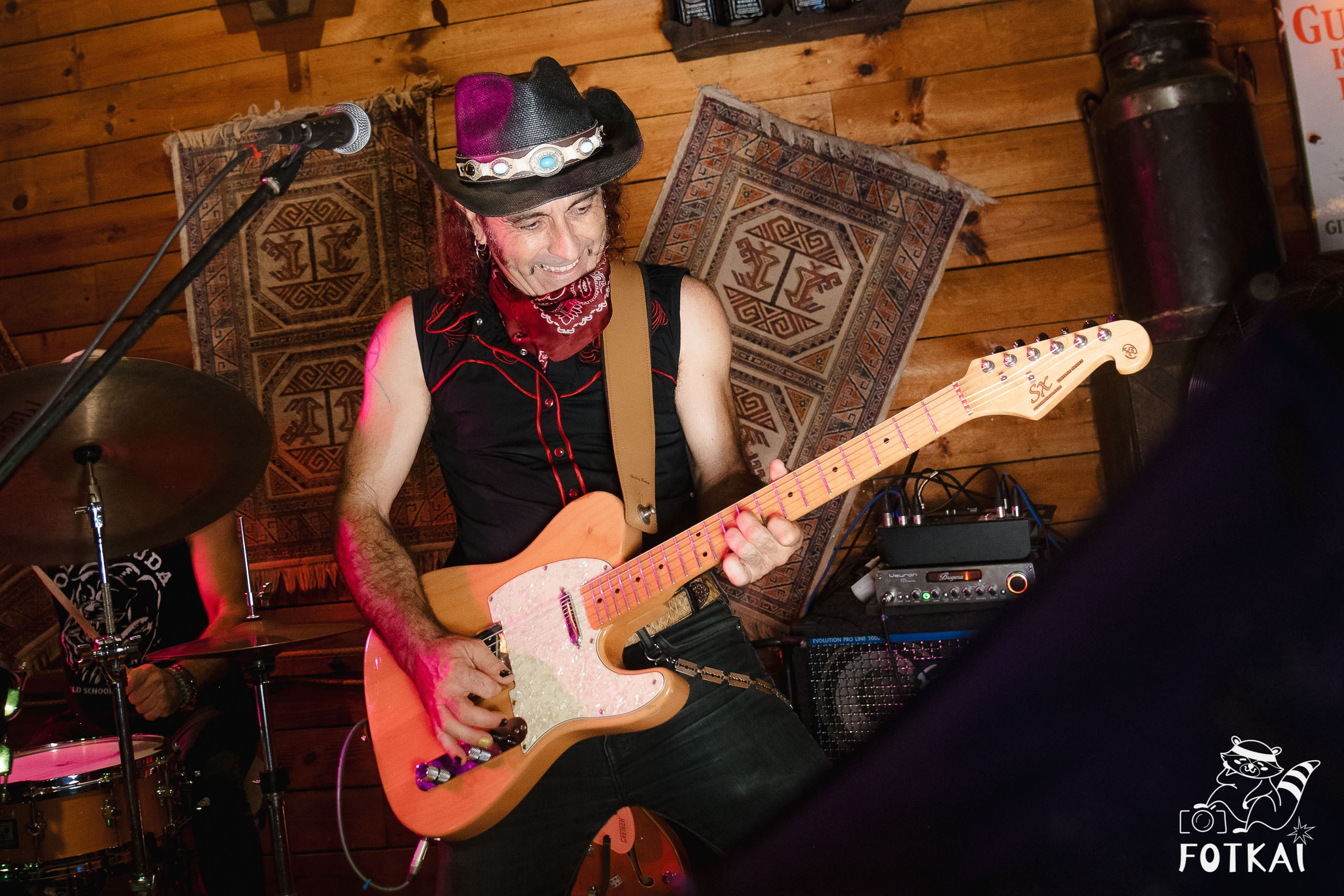 The Hellhates en El Paso Rock Bar Torrevieja – Reportaje fotográfico 04.10.25 | FOTKAI