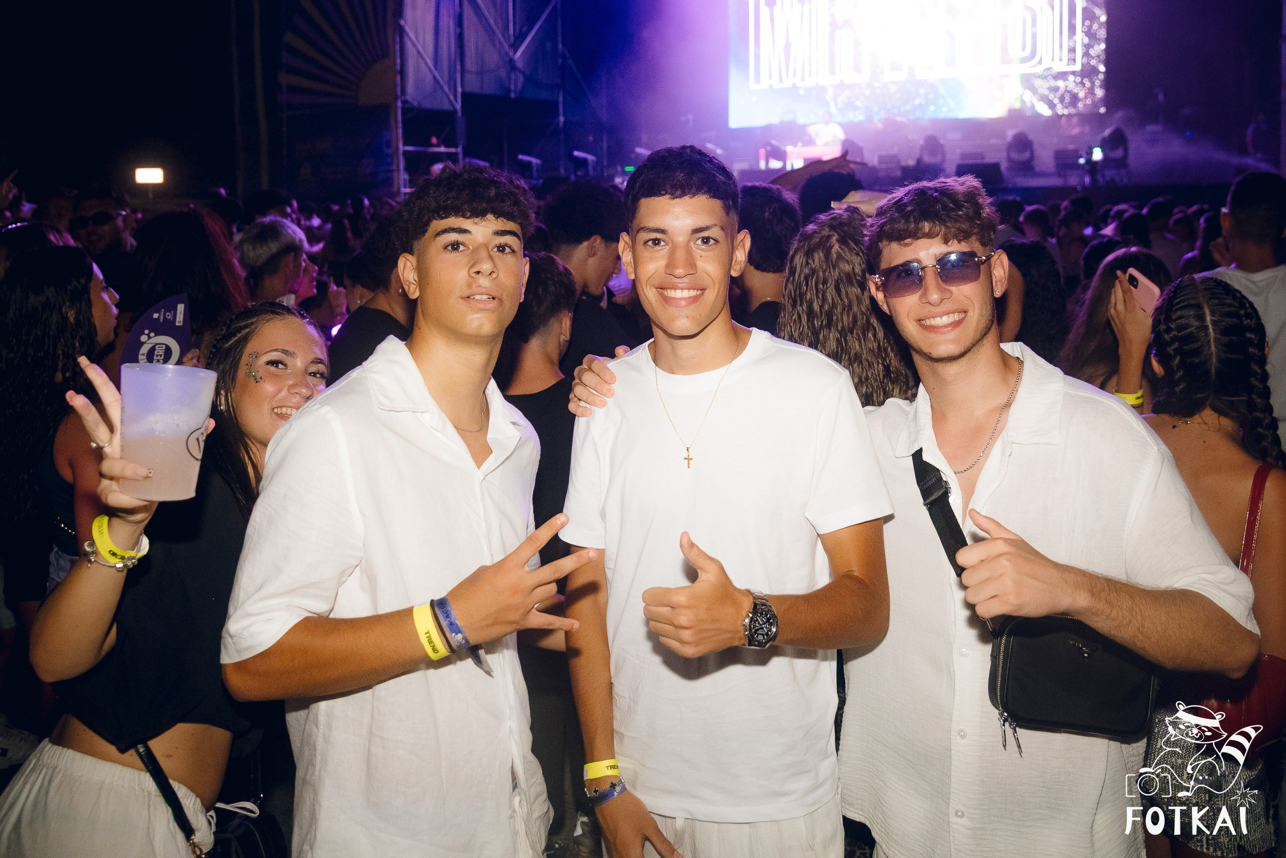 JC Reyes at Brilla Torrevieja Festival — Live Concert Photos in Torrevieja, Spain, 2026 | FOTKAI