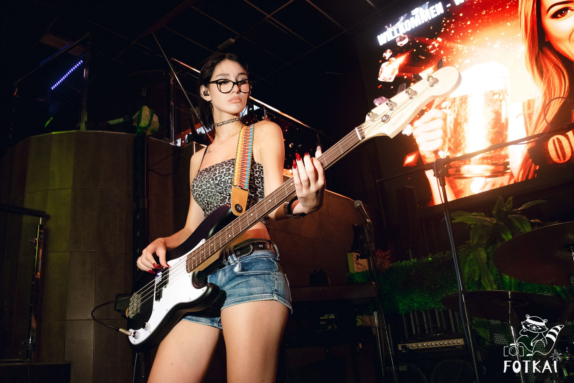 Oktoberfest Torrevieja 2025 в Avalon — Stones of the Coast, живая музыка и рок-атмосфера | Фоторепортаж FOTKAI