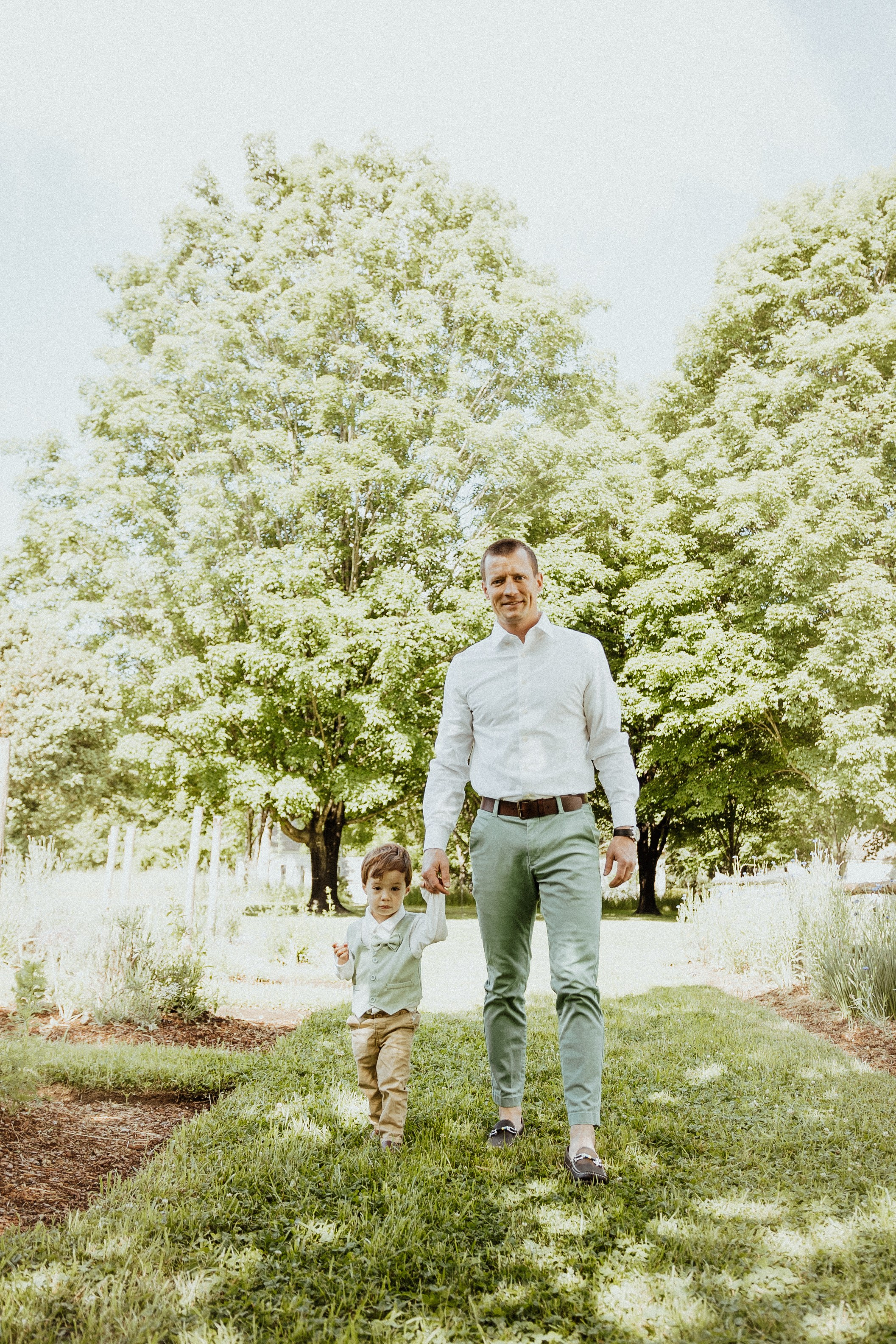 The Carpenters Maternity. Sara Eulalia | Virginia Photographer