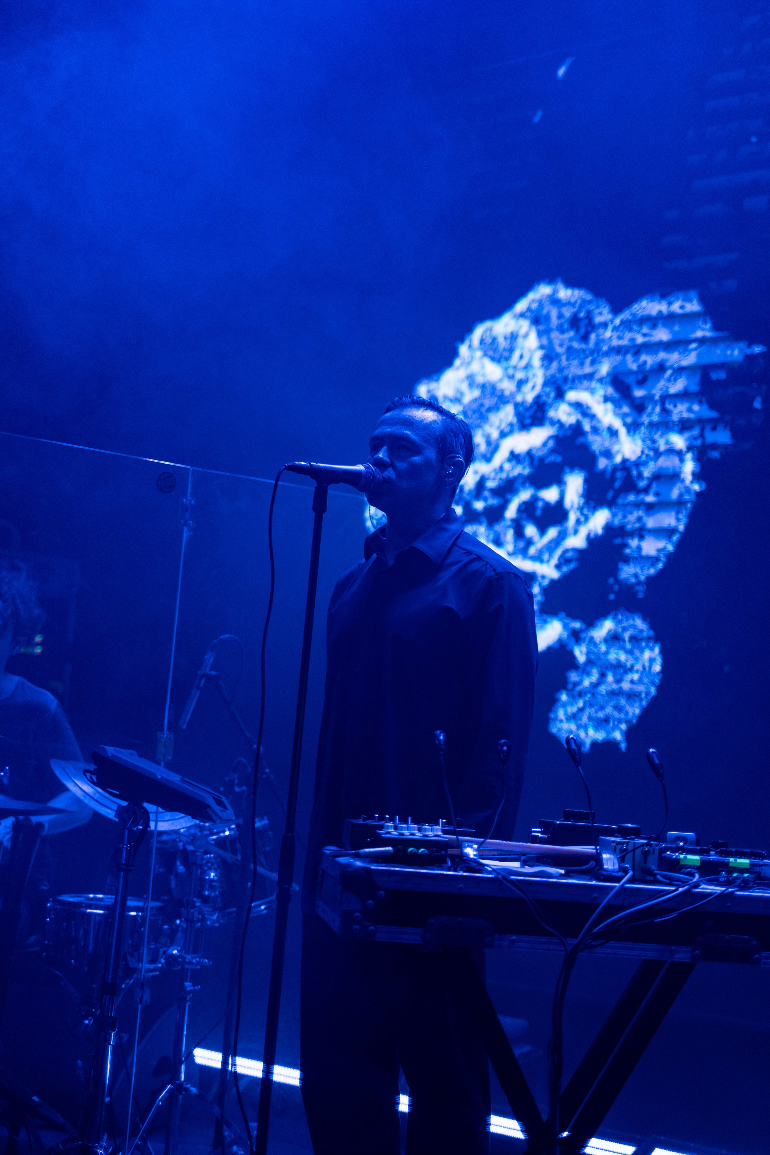 Dolphin @ 7 Fridays @ 06.05.25