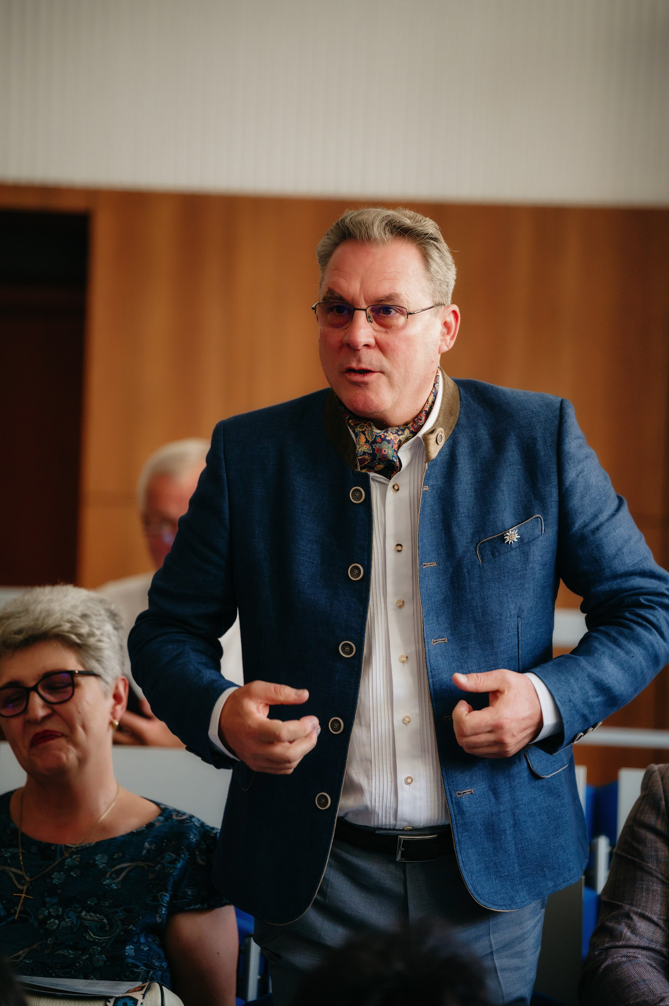 Medicina Veterinara — dupa 30 de ani…. Laurentiu Stefan StoryTeller