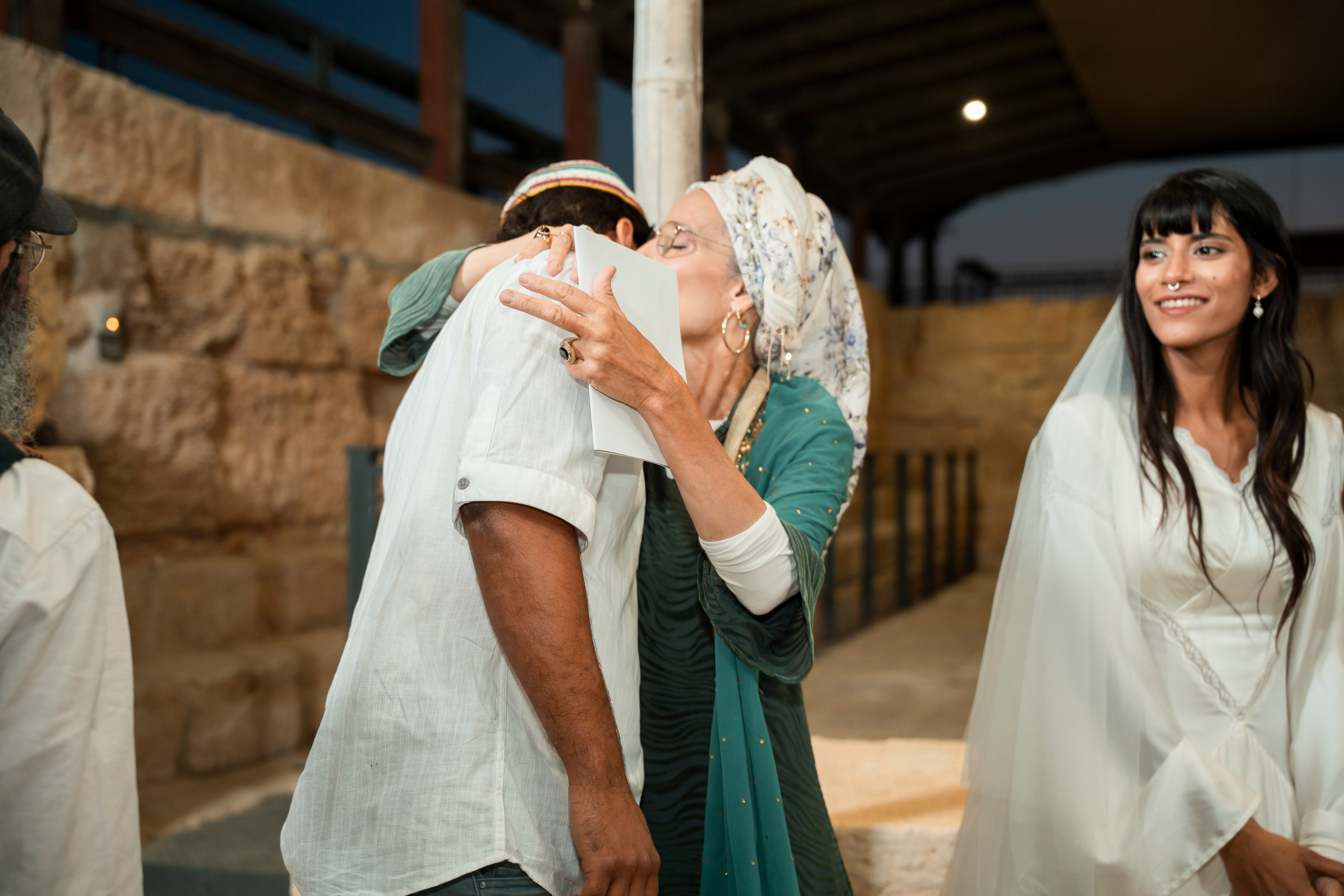 עדן ושלהבת. יוסף מזרחי צילום חתונה, ברית וזוגיות. צלם מקצועי שאוהב להוציא אתכם הכי יפים ברגעים הכי מרגשים