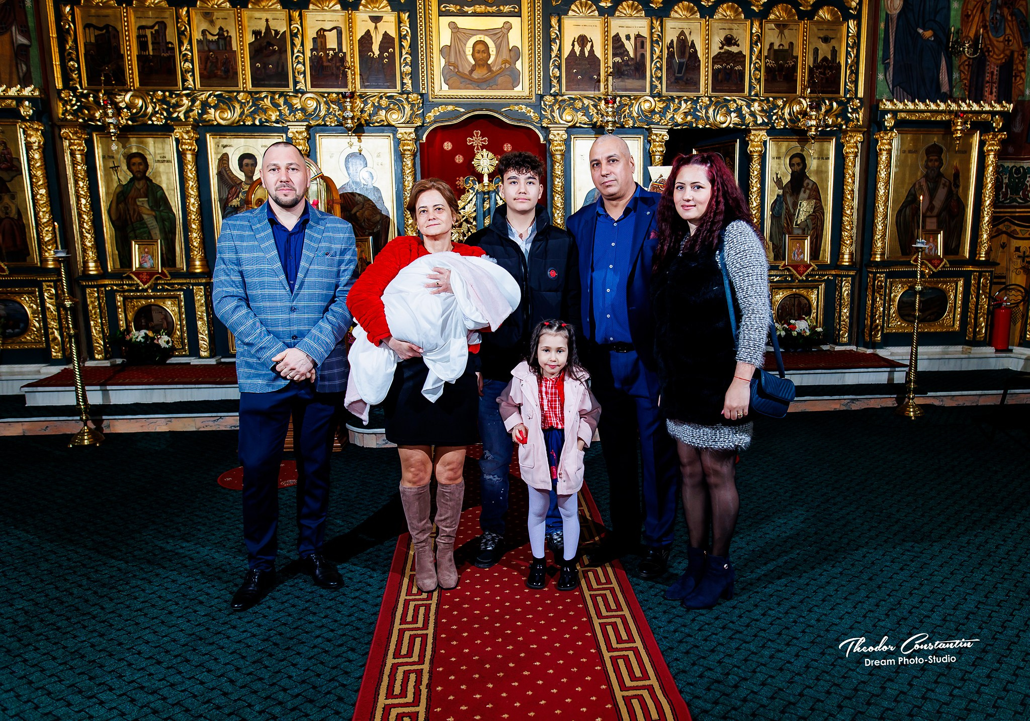 Botez. Dream Studio Galați – ședințe foto profesionale pentru familie, portrete și evenimente