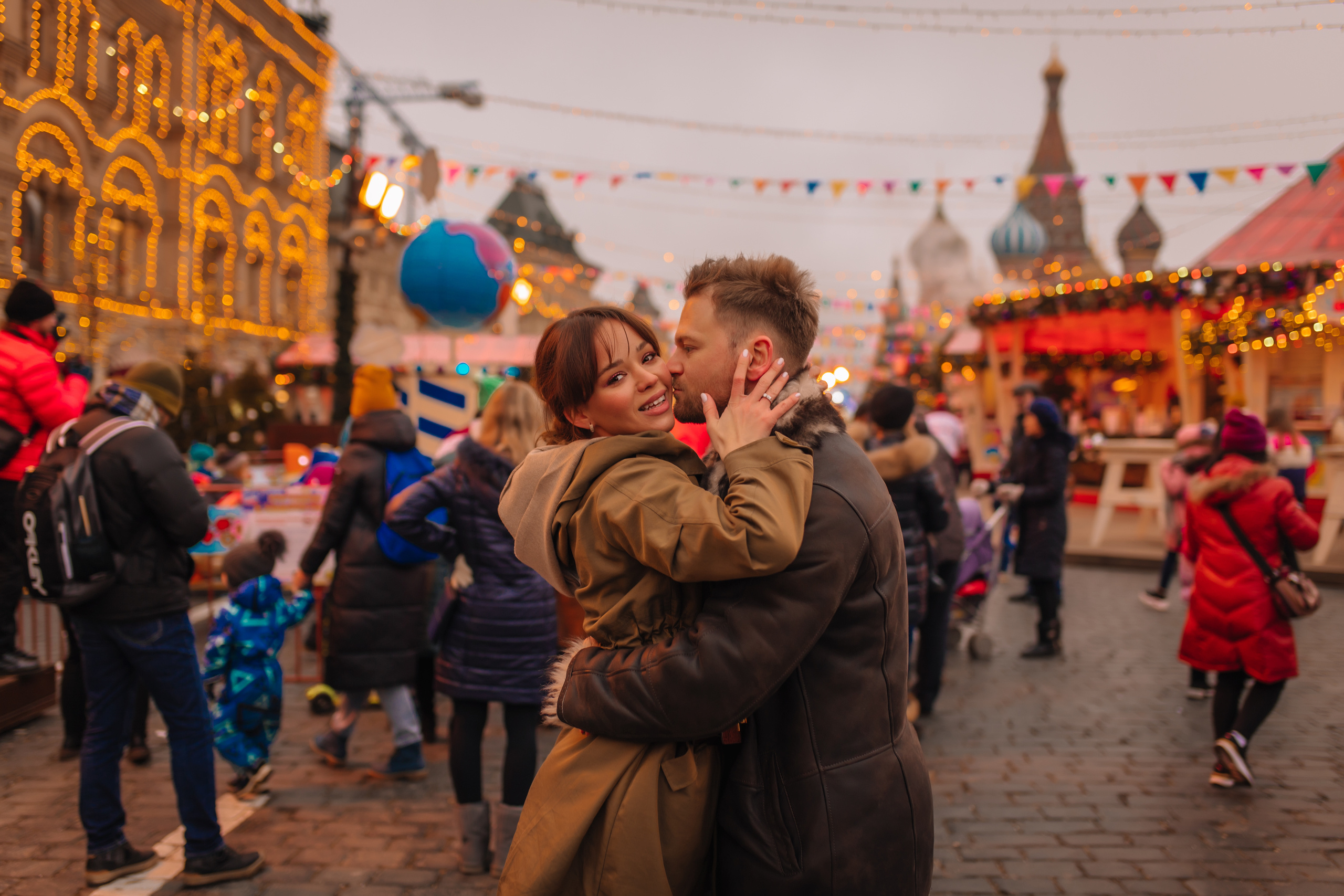 NEW YEAR LOVE STORY IN MOSCOW. Свадебный Фотограф В Тбилиси, Батуми, Сигнахи, Мцхете, Гудаури и Казбе