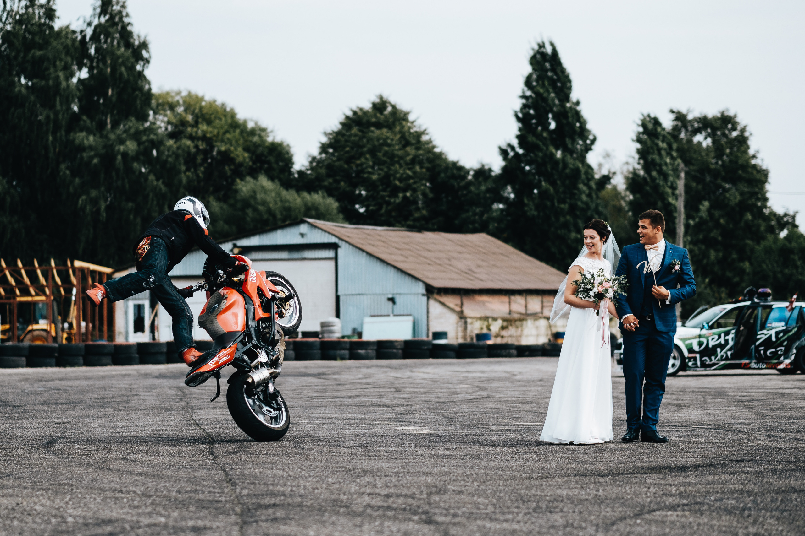 Kāzu stāsts Santa & Miks. Kāzu × Ģimenes notikumu fotografs Edgars Kalniņš