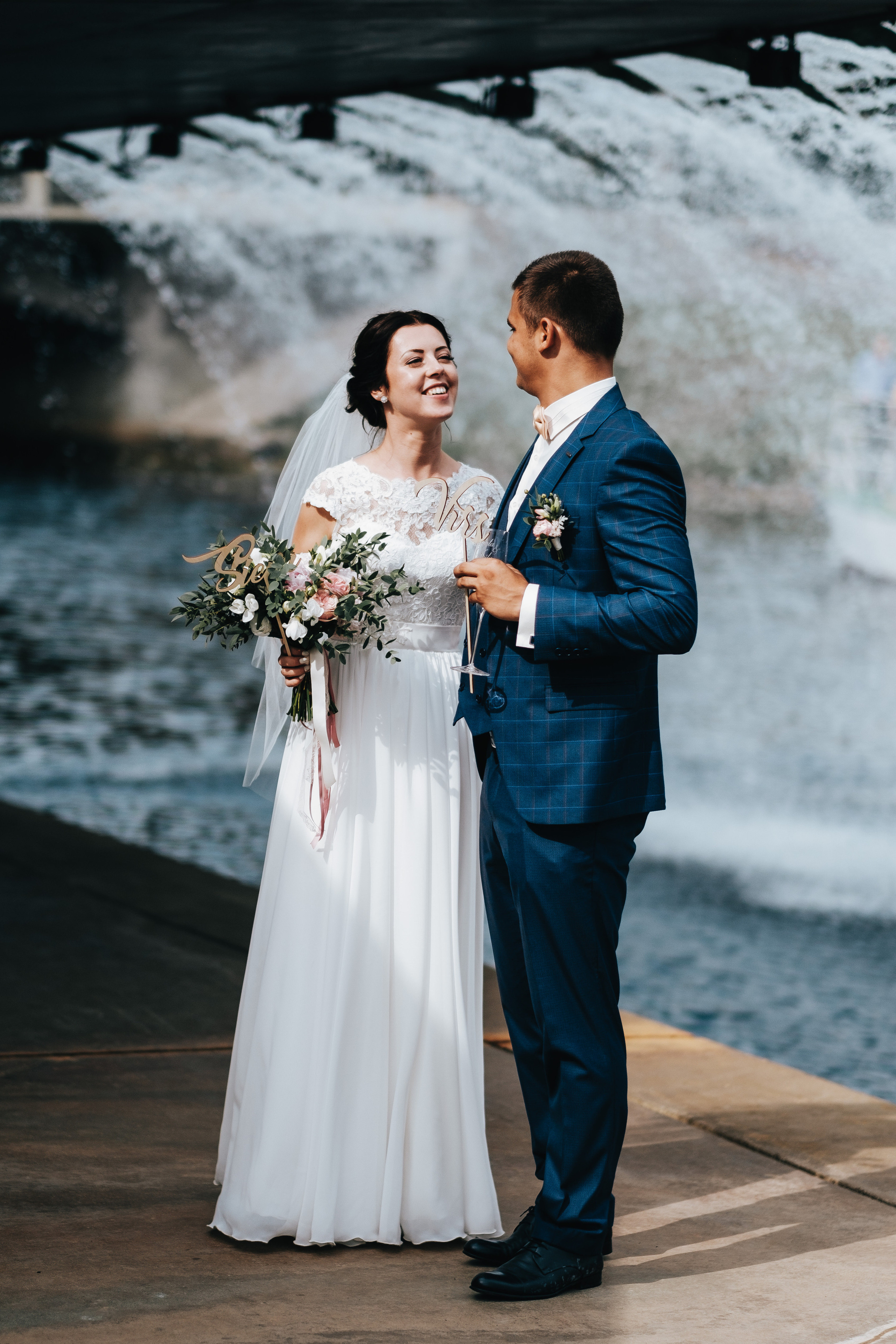 Kāzu stāsts Santa & Miks. Kāzu × Ģimenes notikumu fotografs Edgars Kalniņš