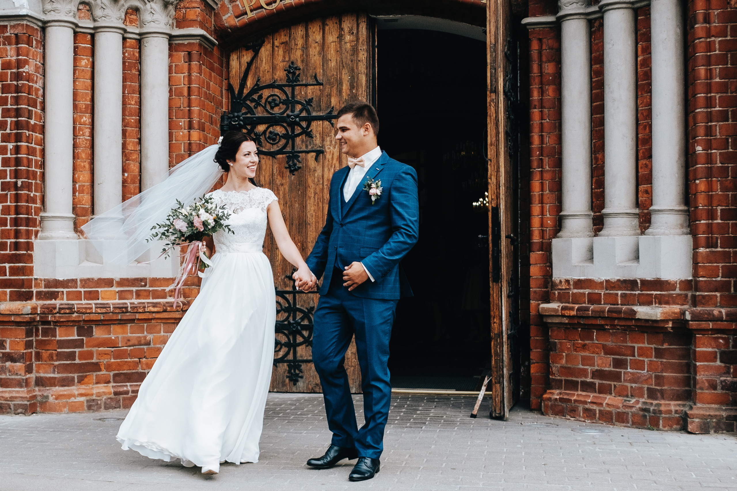 Kāzu stāsts Santa & Miks. Kāzu × Ģimenes notikumu fotografs Edgars Kalniņš