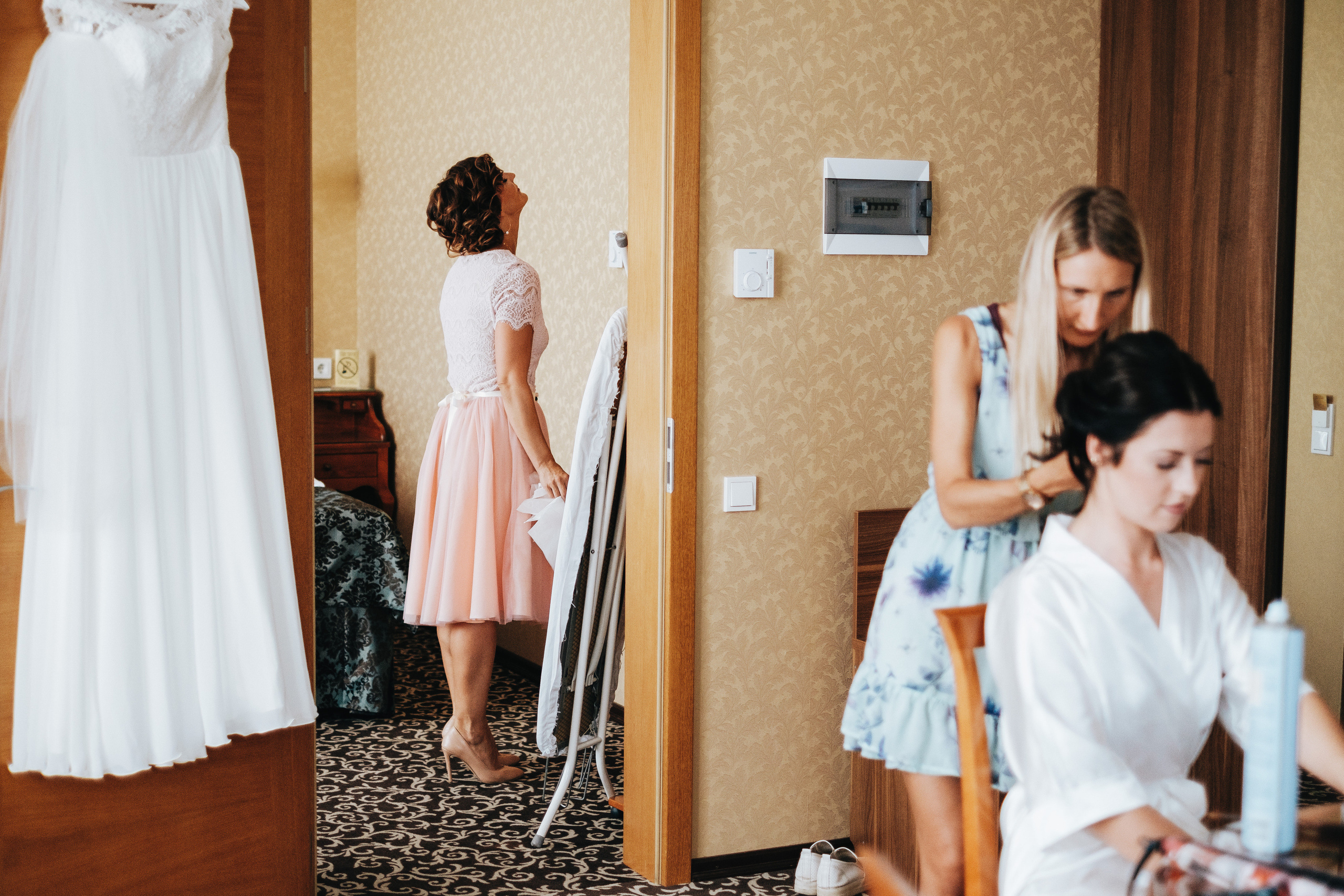 Kāzu stāsts Santa & Miks. Kāzu × Ģimenes notikumu fotografs Edgars Kalniņš